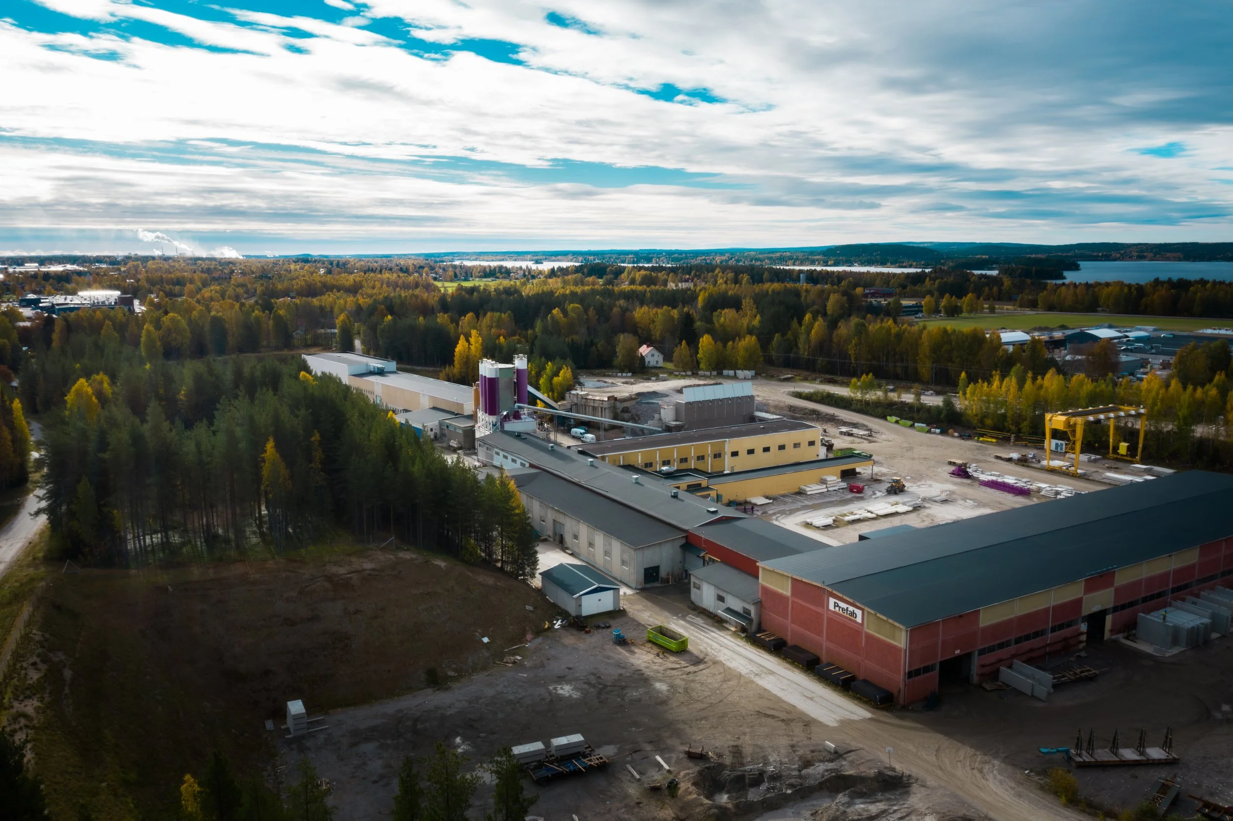 YBT:n osakkuusyhtiö Prefabmästarna Sverige investoi uuteen betoniasemaan Öjebynissä