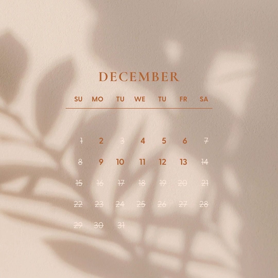 🎄 December is almost here, and I only have a few select days and time slots remaining. ⏰ I&rsquo;ve already extended my hours to accommodate the Christmas rush, so be sure to book soon to avoid disappointment! 🎅

Abby x