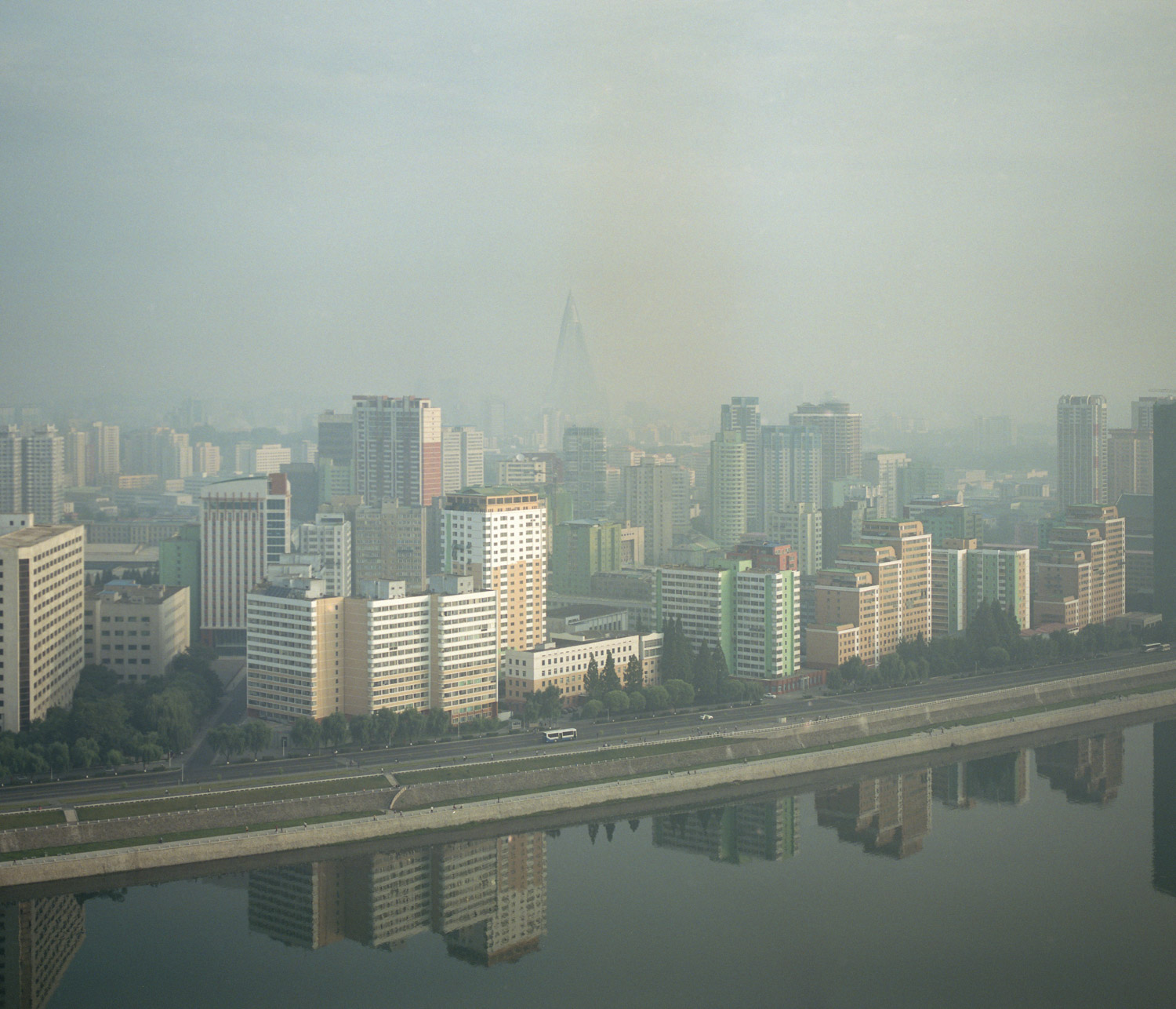  Pyongyang skyline. 