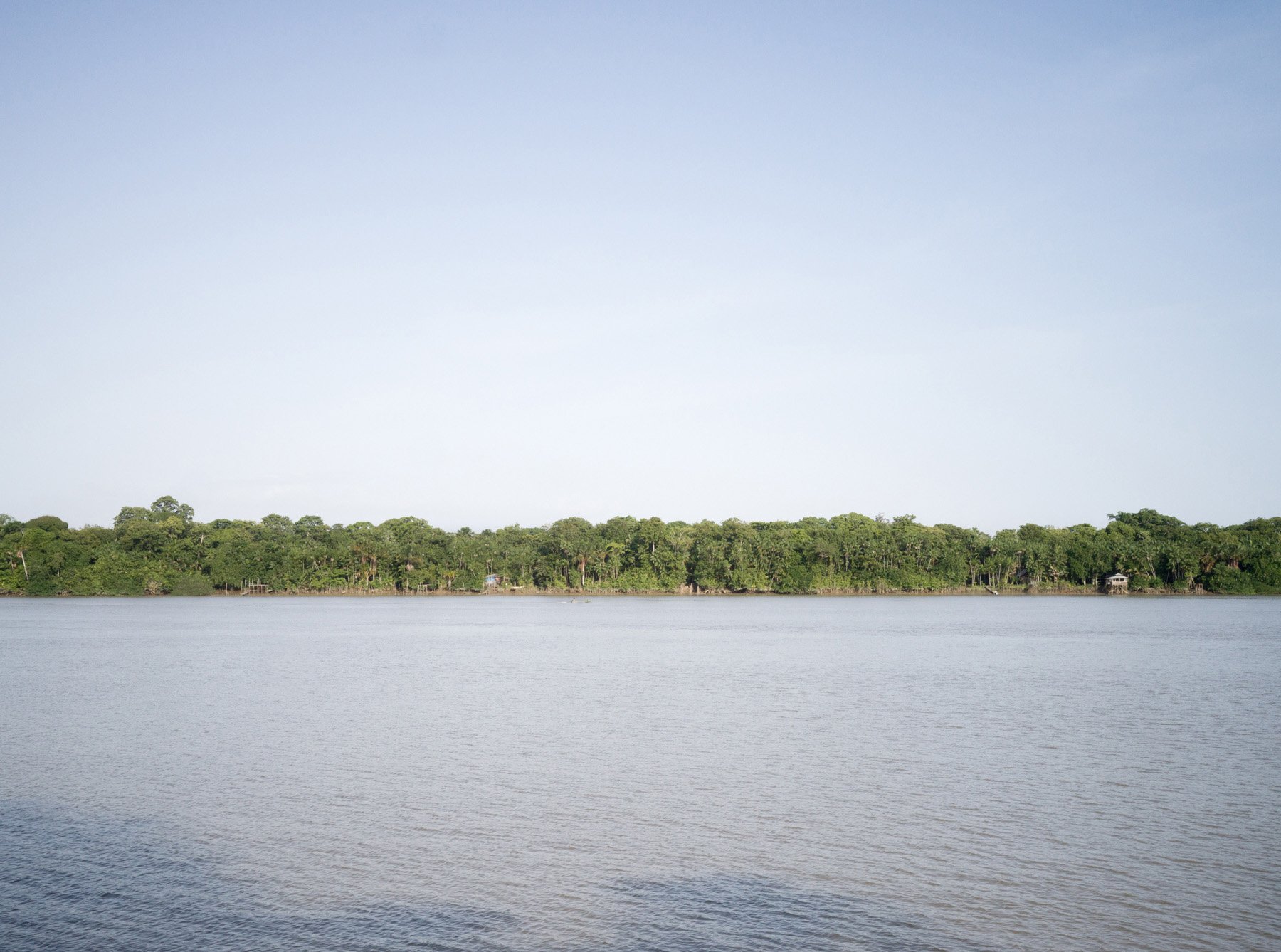  Boa Vista Da Acará, 2023. Boa Vista Da Acará, Brazil. A view of the Guamá River, where the community breeding stingless bees is based. 