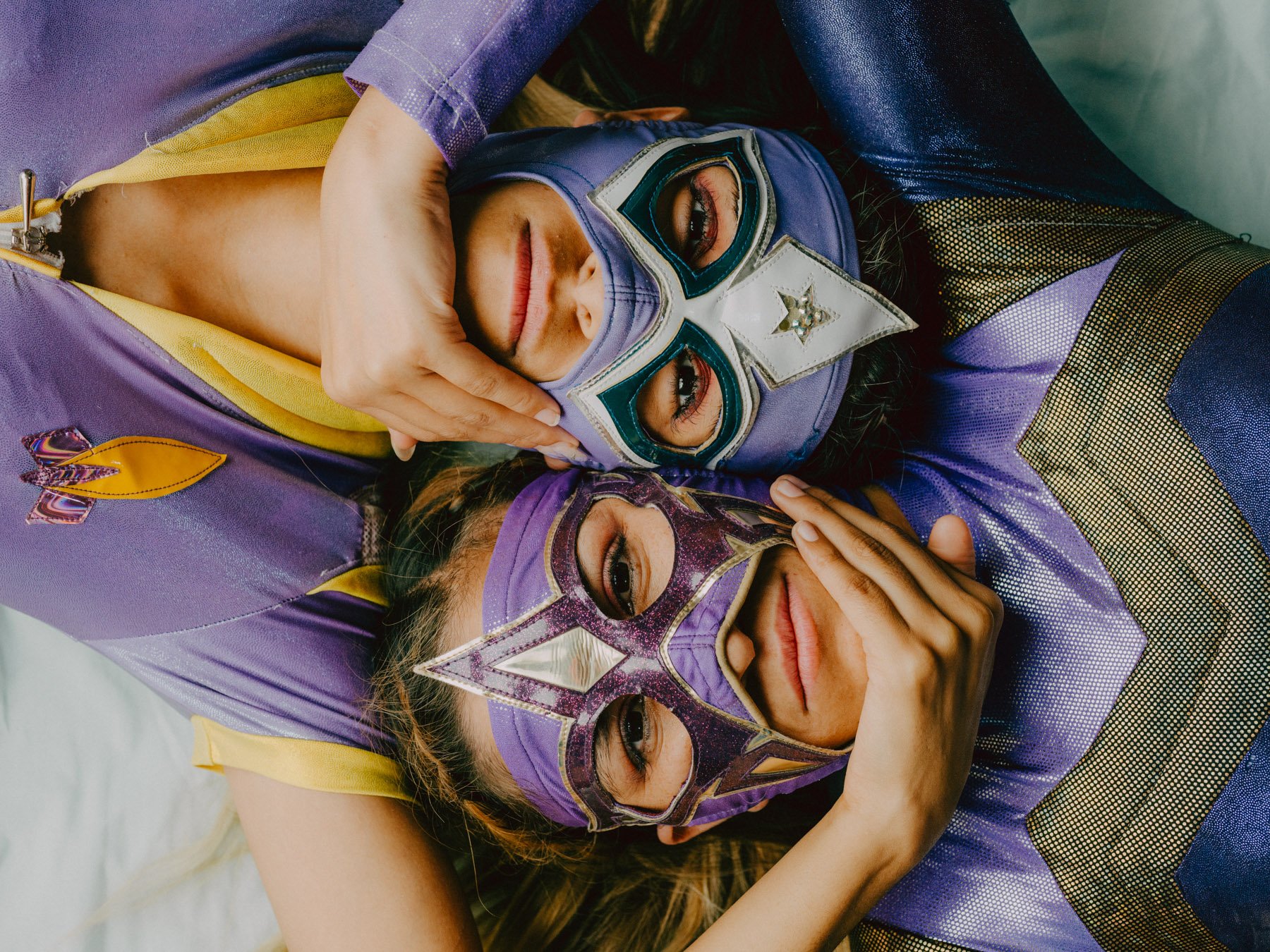 The sisters Baby Star and Little Star share a strong bond. They are the first generation of women in their family to join the sport, following in their father’s footsteps. Lucha libre was once a male-only domain, but today, these women proudly claim