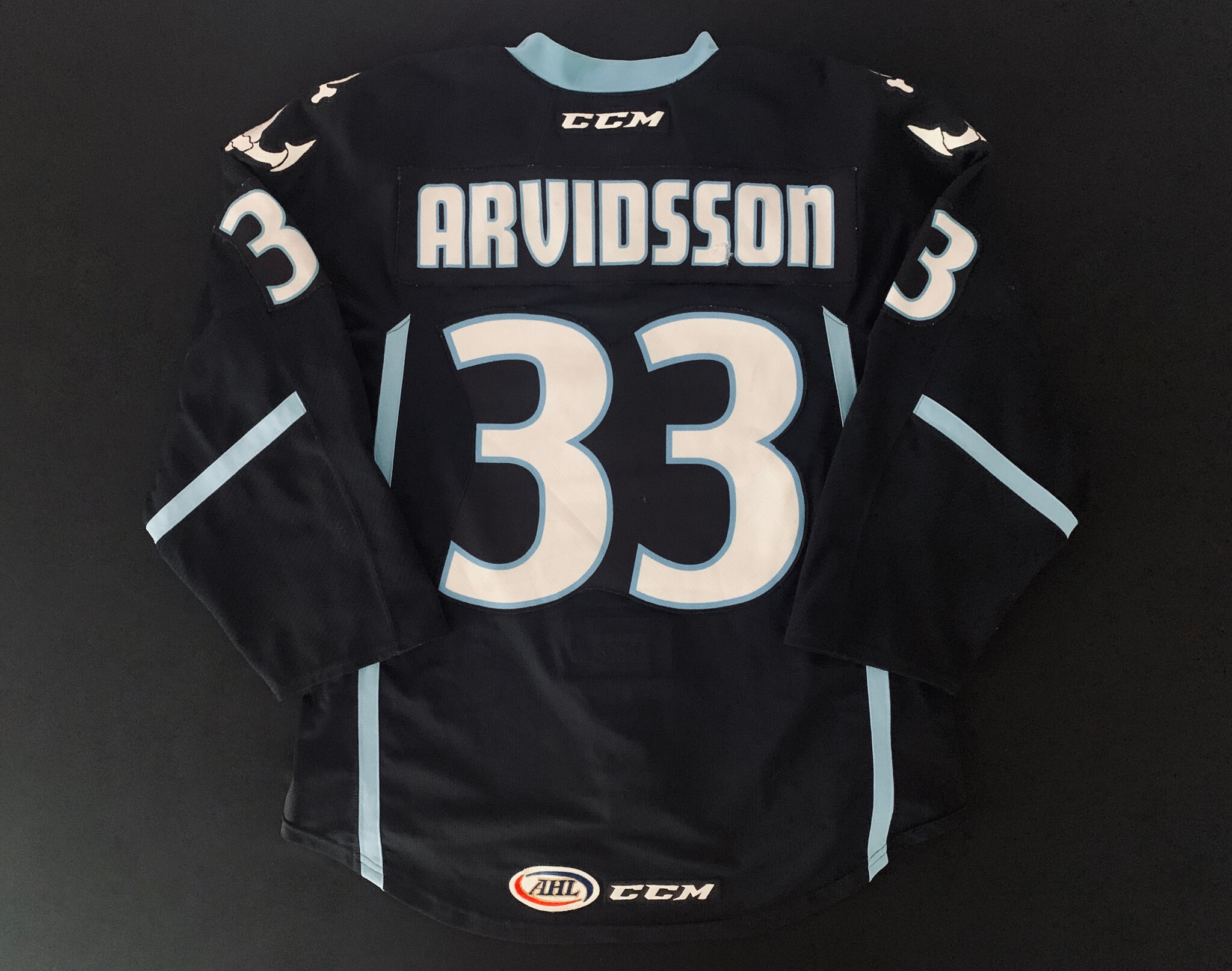 Viktor Arvidsson 2014-2015 Milwaukee Admirals Black Set Game Worn