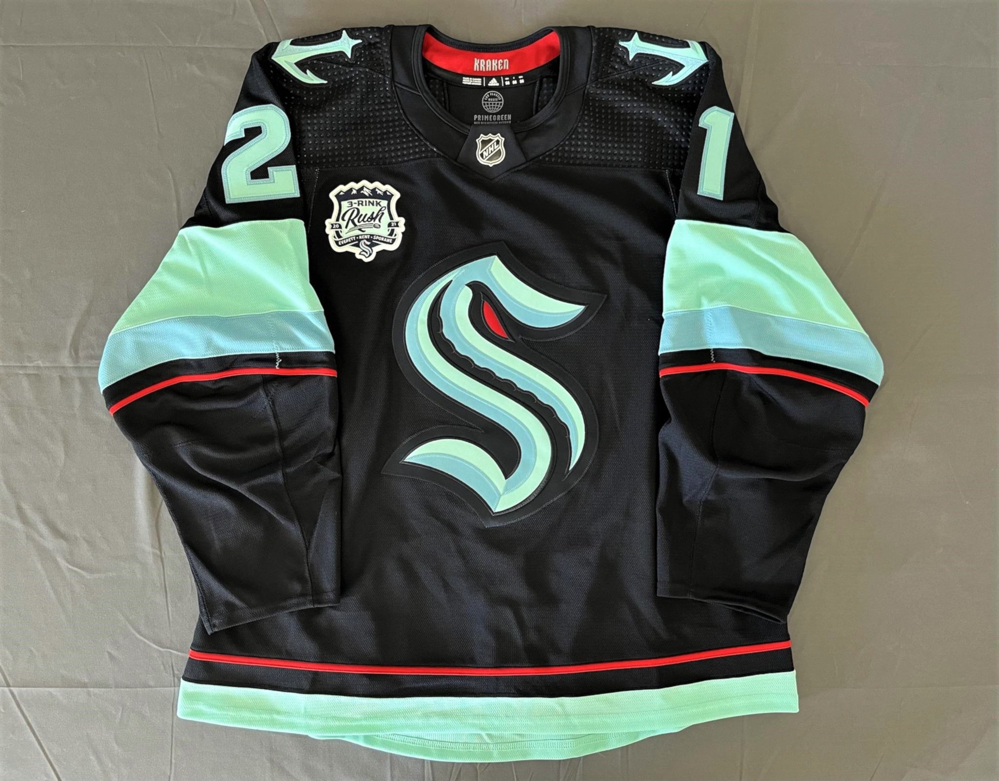 Hockey fans are going to absolutely love this Seattle Kraken third jersey  concept - Article - Bardown
