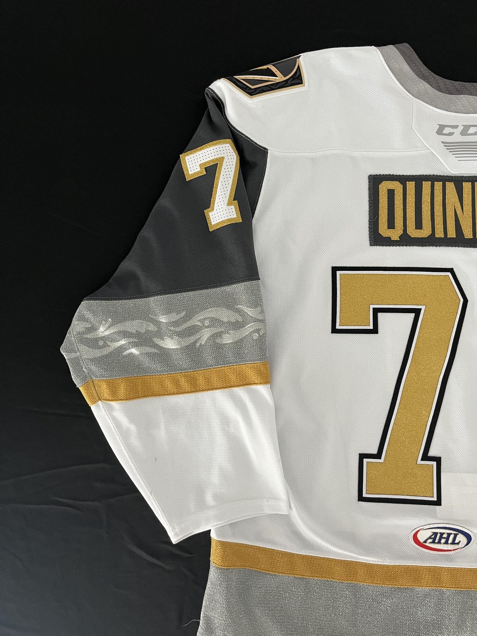 I think it's really cool': AHL's Henderson Silver Knights unveil uniforms -  The Athletic