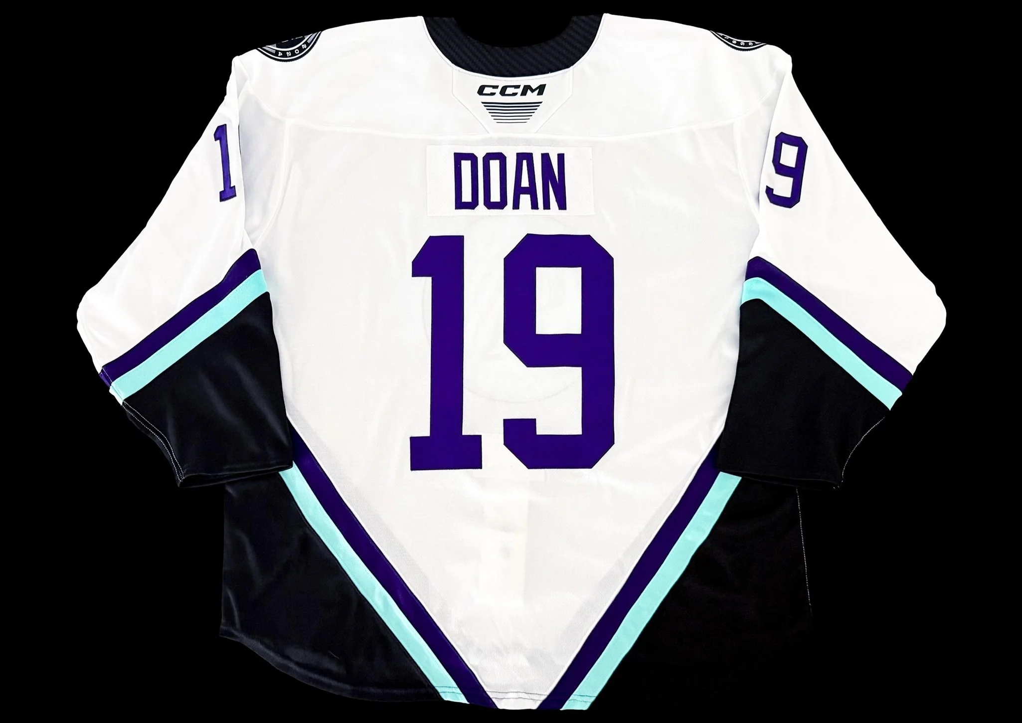 Shane Doan 2024 NHL Hockey Hall of Fame Legends Classic White Set (GI)