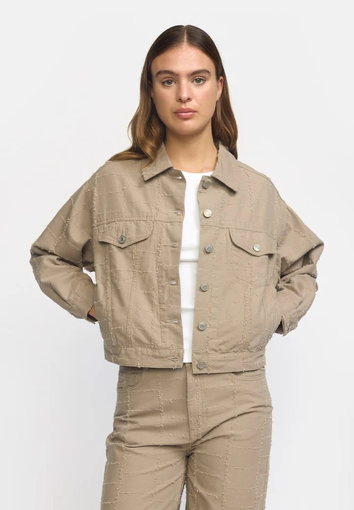 ESSalia_Jacket_GOTS-Jacket-ES125-329-267_Fungi-2_1f5d83ba-367c-4d27-9287-4beea2986da3_720x.jpg