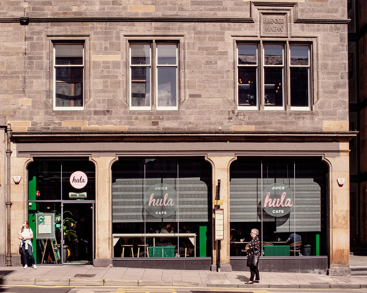 hula Cafe Serving Breakfast in Fountainbridge
