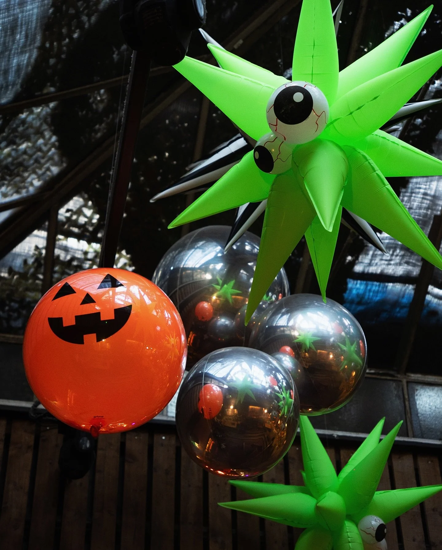 🎃Halloween has descended upon us, unleashing a 3-day chaos starting TODAY! 👺 Our full building takeover is imminent, beginning tomorrow (No tickets available OTD) 

@atticserei &amp; @betsyb.x have webbed out the place with glowing pumpkins, spider