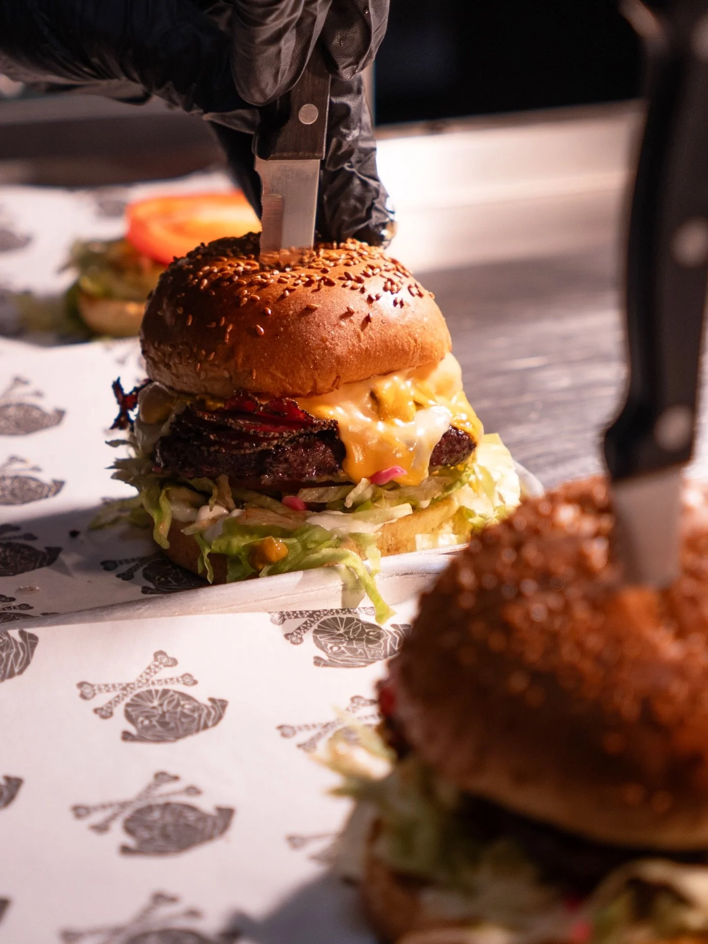 We have 12 of these beauties to choose from on our menu&hellip; and one of them is guaranteed to be your soulmate 🧡

Enter the bar and choose your destiny 🍔