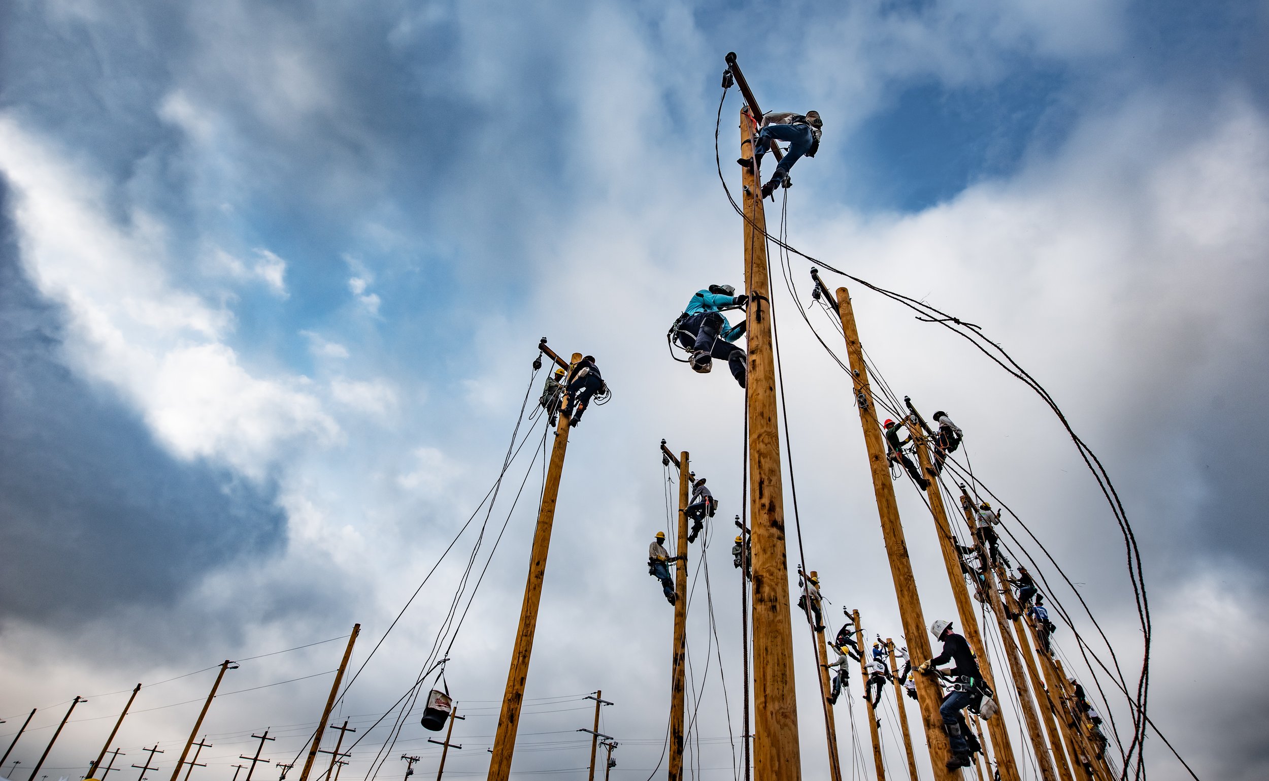 Dance of the Linemen