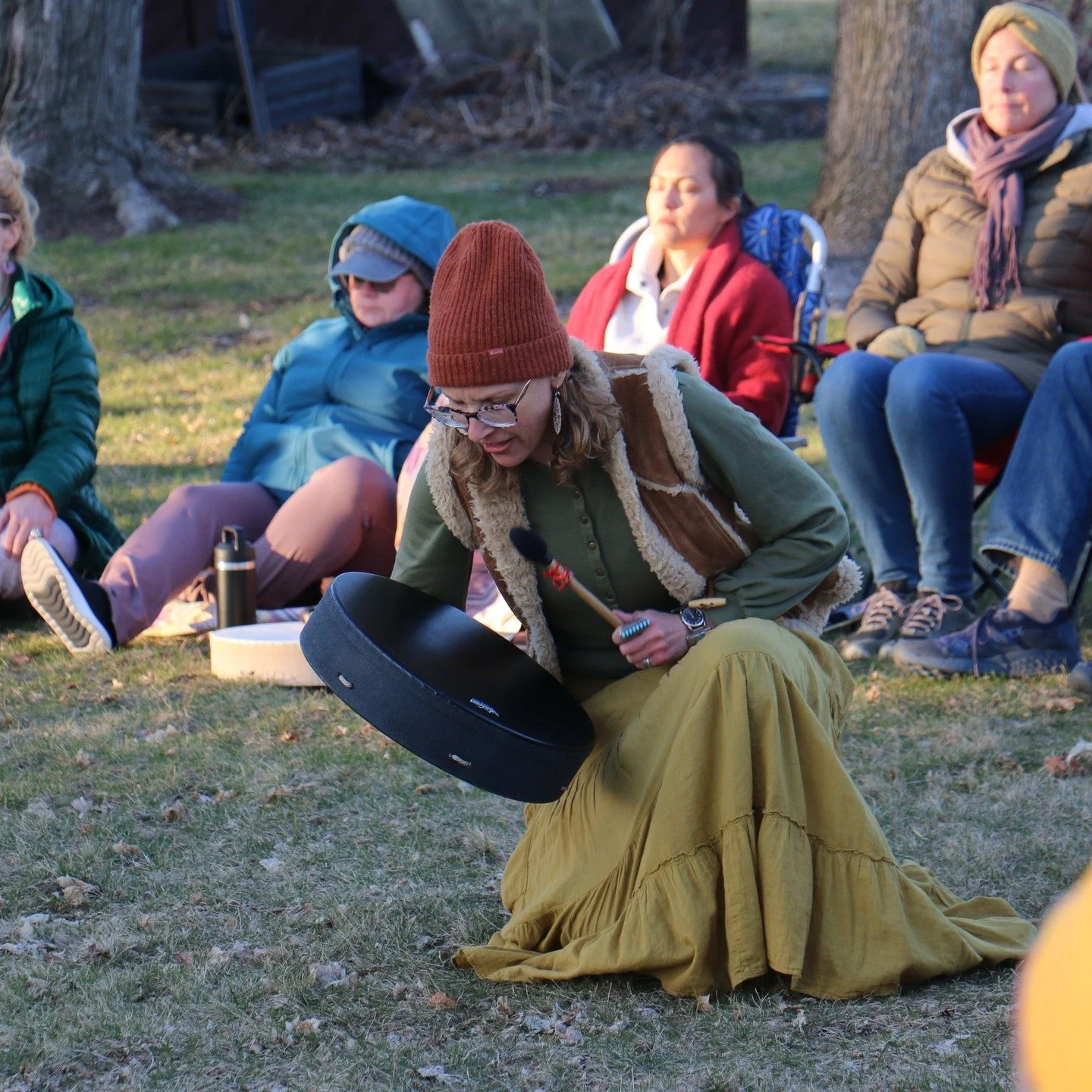 Why does teaching and practicing shamanic skills matter so much to me?🤷&zwj;♀️
​
Because it completely changed my life, and I know it can change yours too.
​
Not by removing challenge, trauma, or triggers, but by transforming the internal operating 