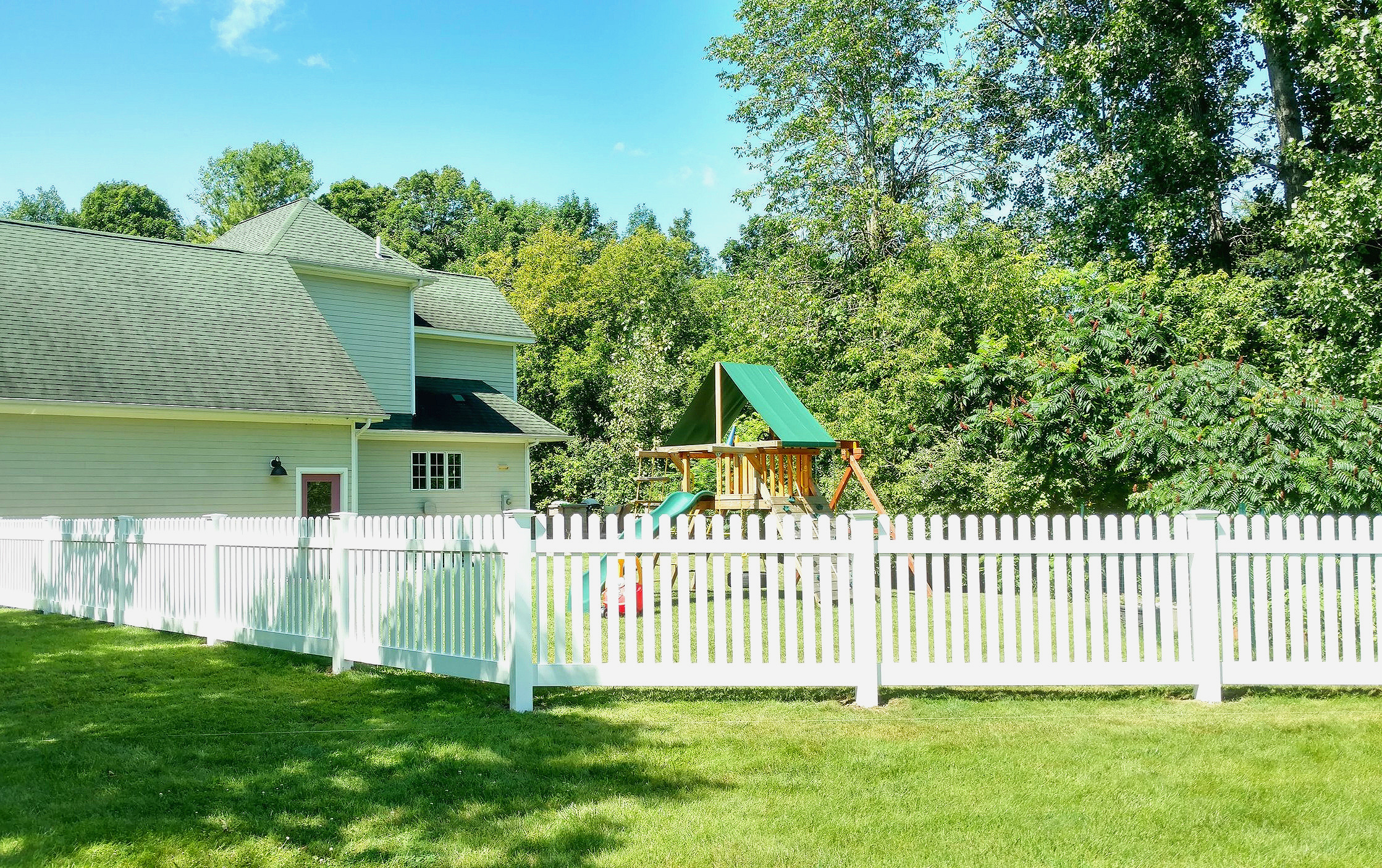white-picket-fence.jpg