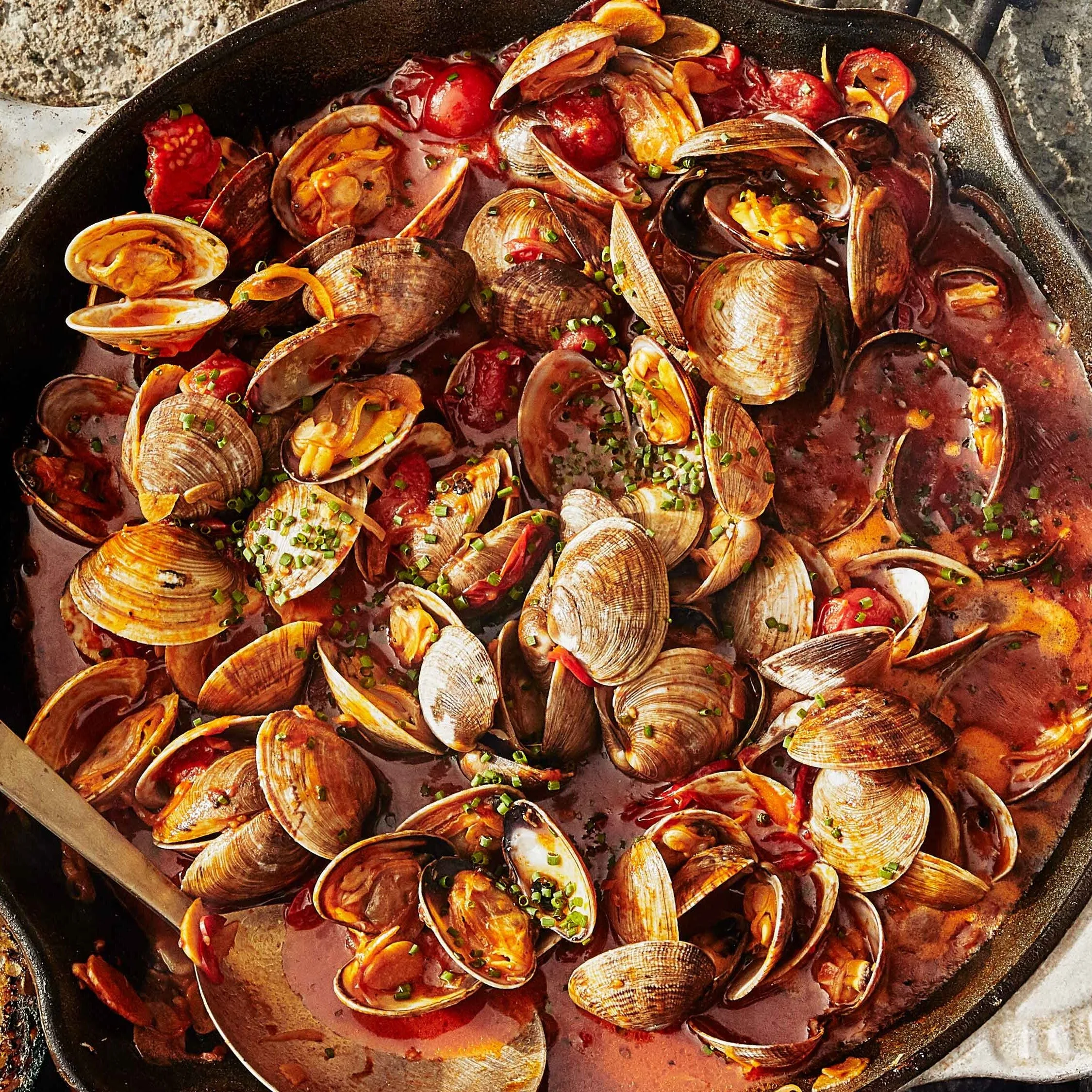 Clams - Tomato Broth &amp; Garlic Mayo 