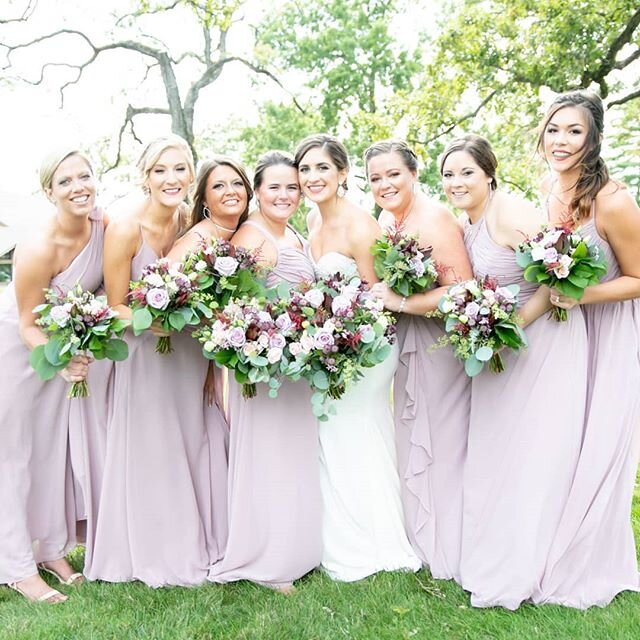 [ YOUR VIBE ATTRACTS YOUR TRIBE ] .
.
.
#weddding #weddingday #weddingphotography #weddingvendor #lakegenevawi #lakegenevaweddingphotographer #lakelawn #lakegenevaphotographer  #bridemaids #bridetribe #lakelawnwedding