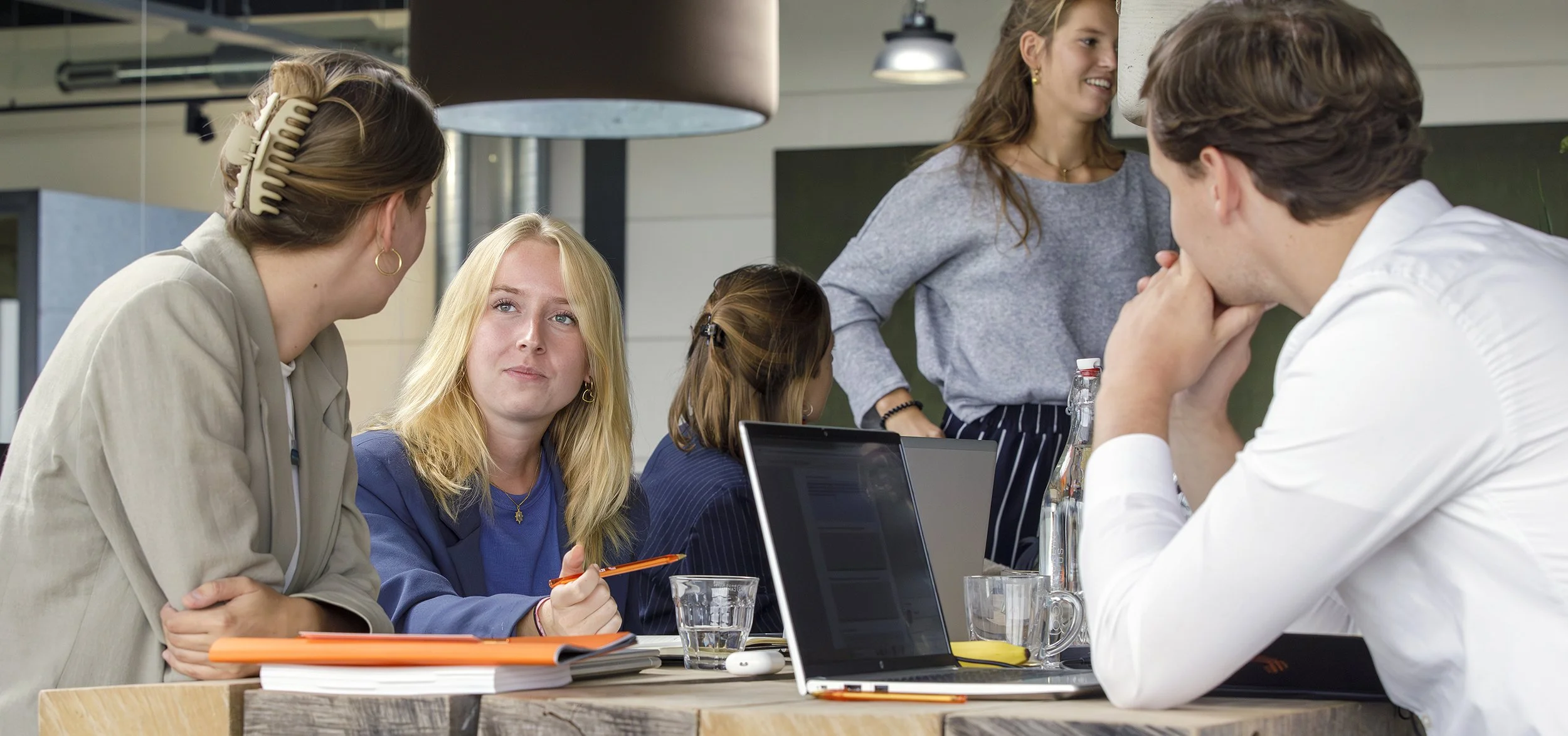 Transitie tracks 2500.jpg