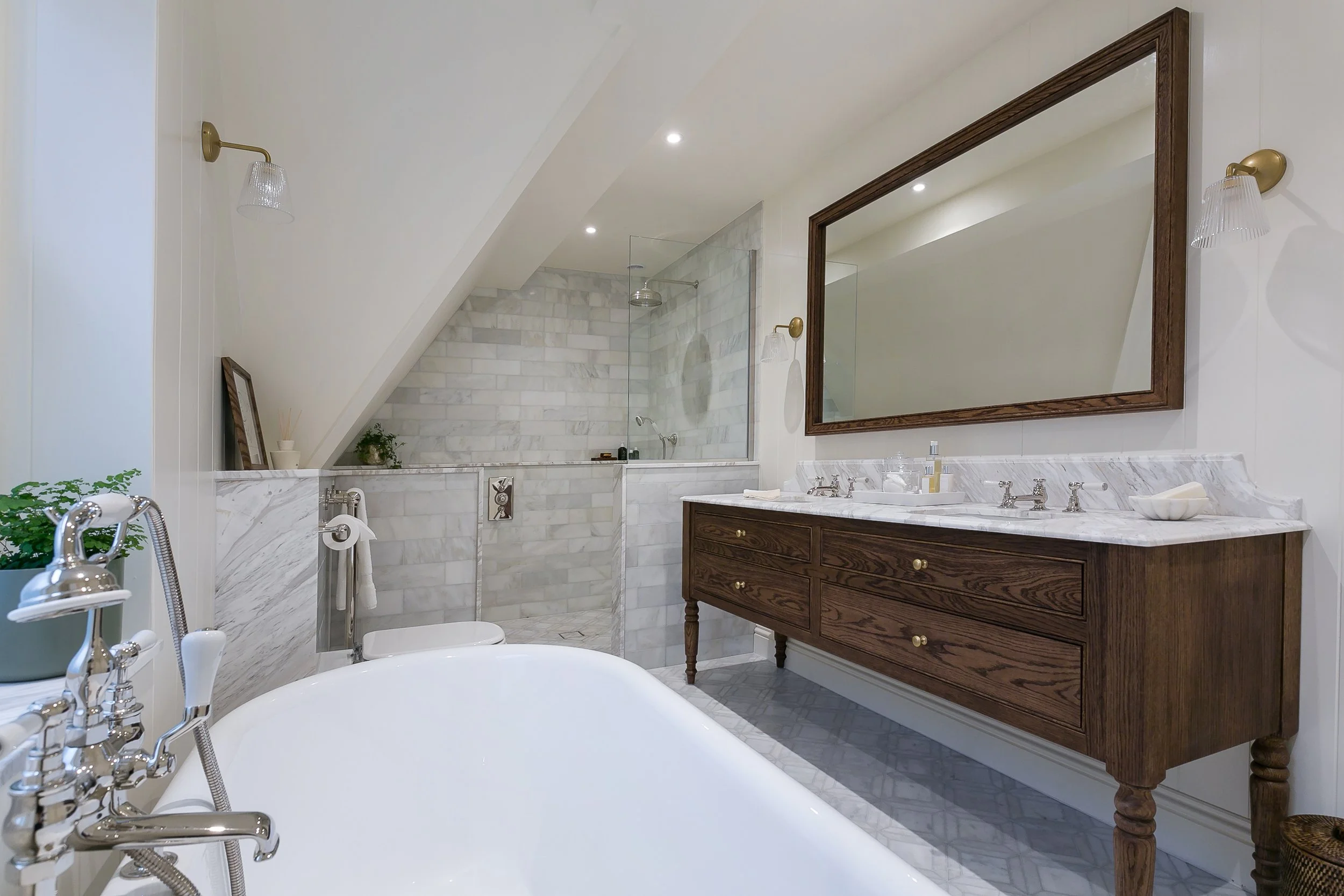 Simply Bathrooms X The Shower Lab - Totten EnSuite