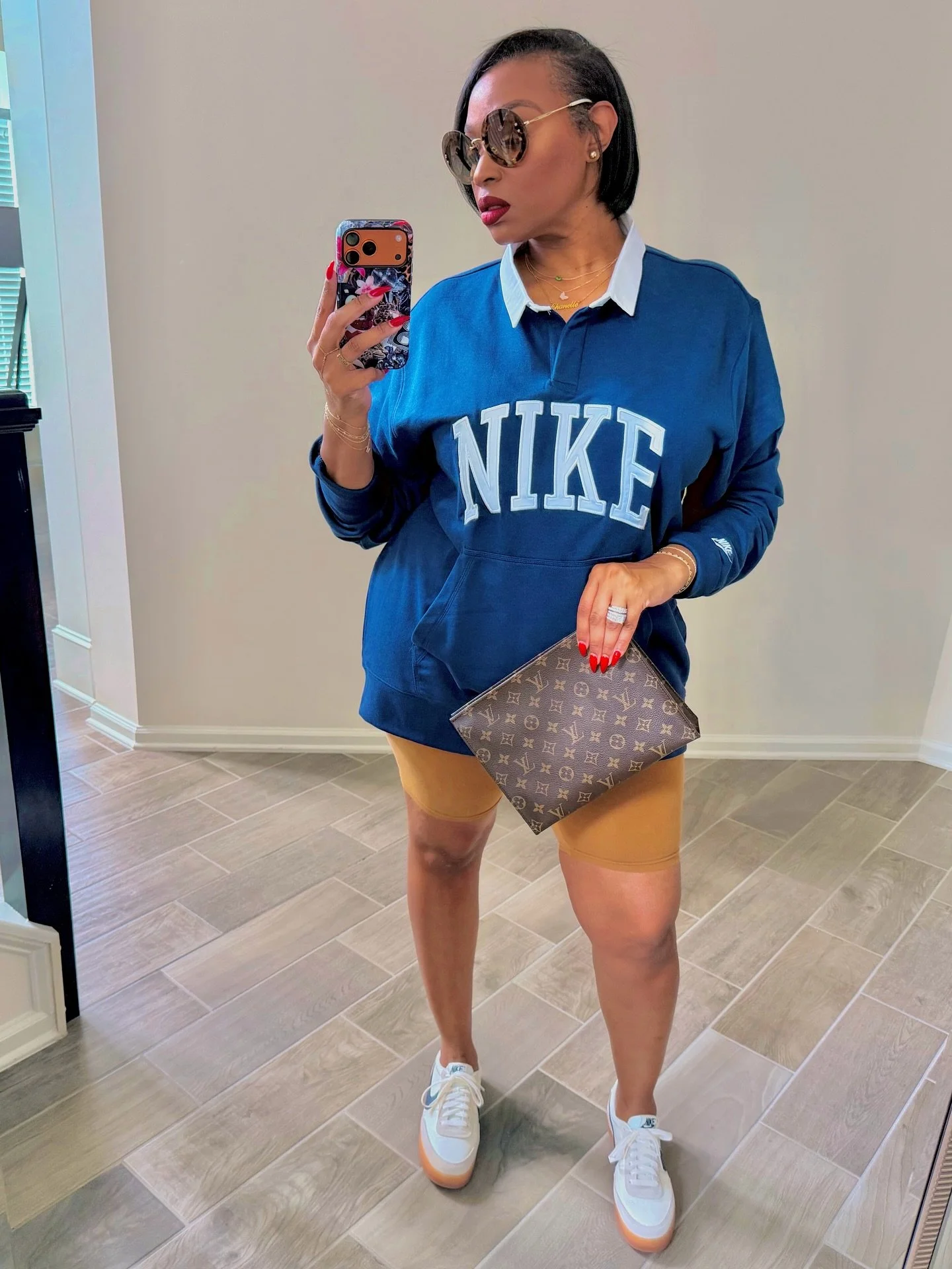 𝑉𝑜𝑙𝑙𝑒𝑦𝑏𝑎𝑙𝑙 𝑀𝑜𝑚! 🏐