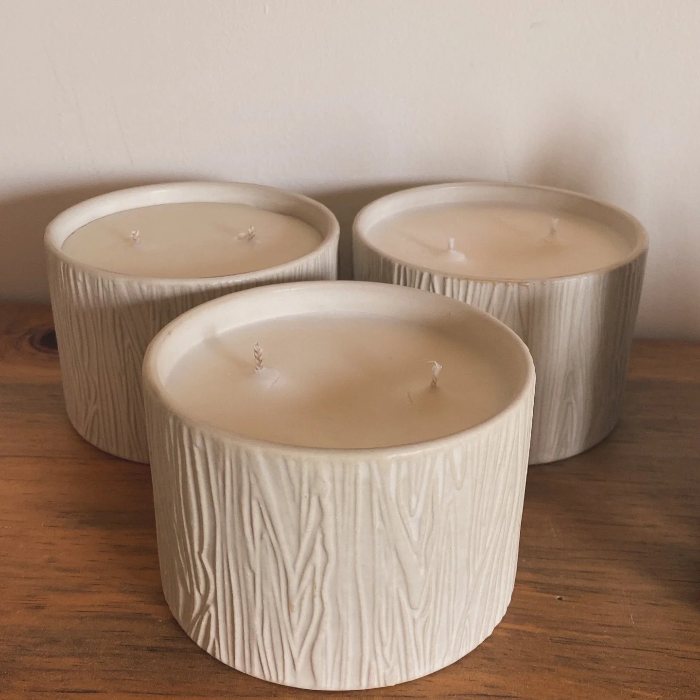 Made a little batch of natural candles in these beautiful ceramic vessels ✨pm me if your interested 💫