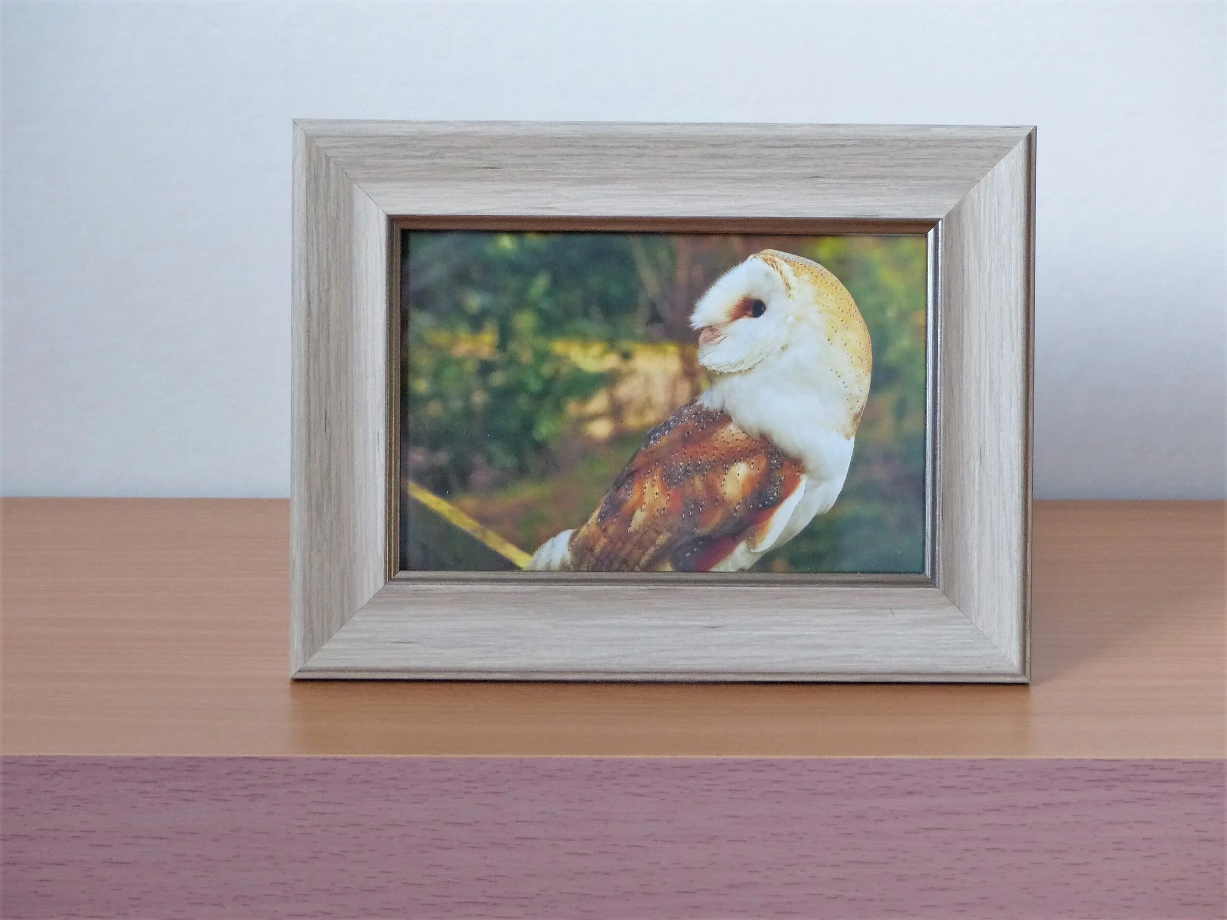 Elegant Light Wood-Effect Frame (6x4'' No Mount)