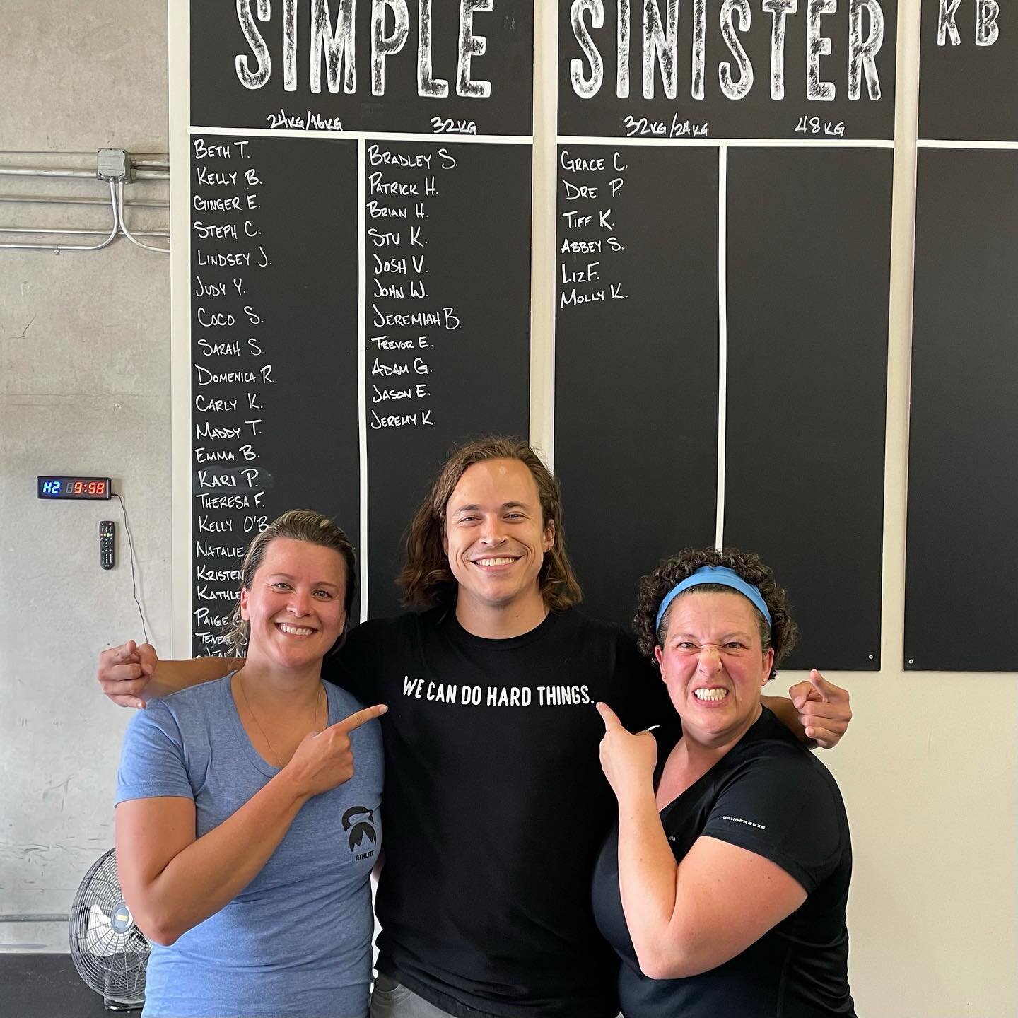 Another awesome start to the day here @fuelhousegym!! Our 6am &amp; 9am crew have risen to the occasion for today&rsquo;s Benchmark Simple &amp; Sinister! 12:30 &amp; evening crew &mdash; let&rsquo;s keep this momentum going!!
&bull;
First Pic: @ecoi
