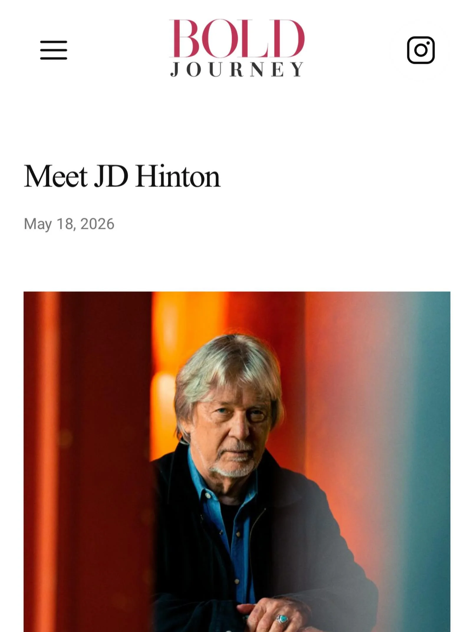 Big congratulations to @jdhintonmusic on this thoughtful and well-deserved feature with @boldjourneymag + @voyagelamag spotlighting his creative journey, purpose-driven artistry, and the stories behind the music. From Hollywood to the road to heartfe