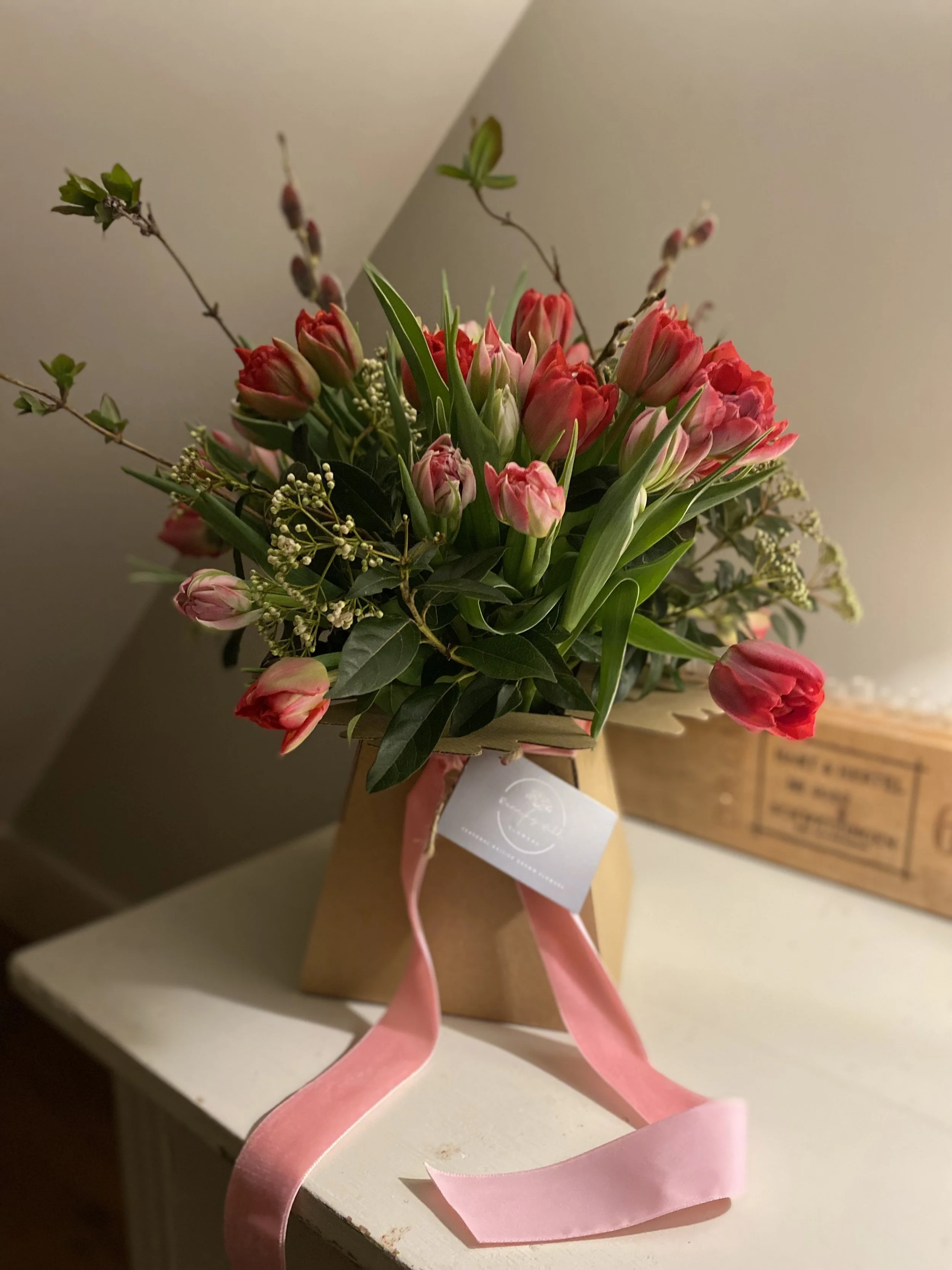 Mothers Day Flowers - Medium Glass vase of flowers
