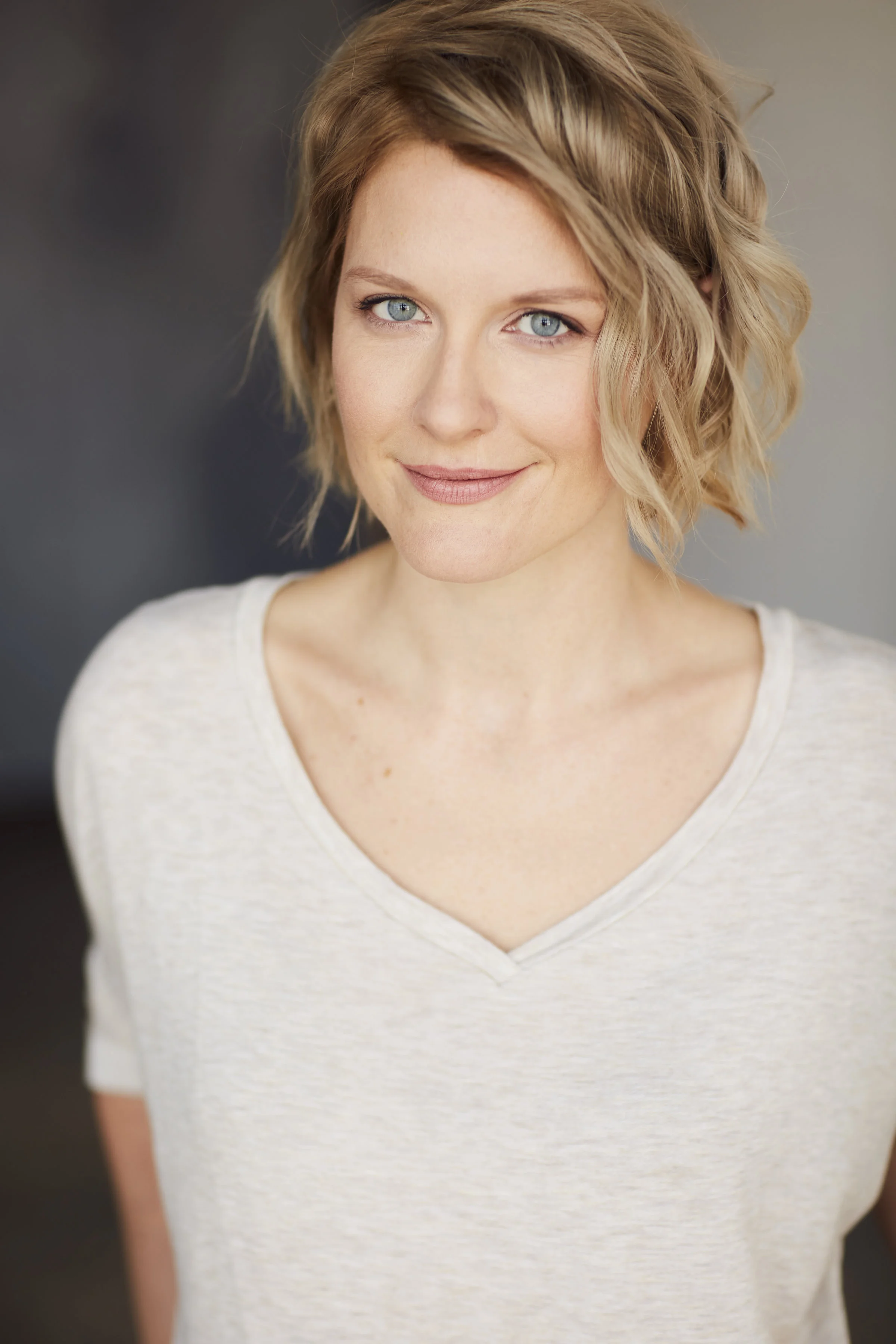 Reseland_Vanessa_Promo Headshot.jpg