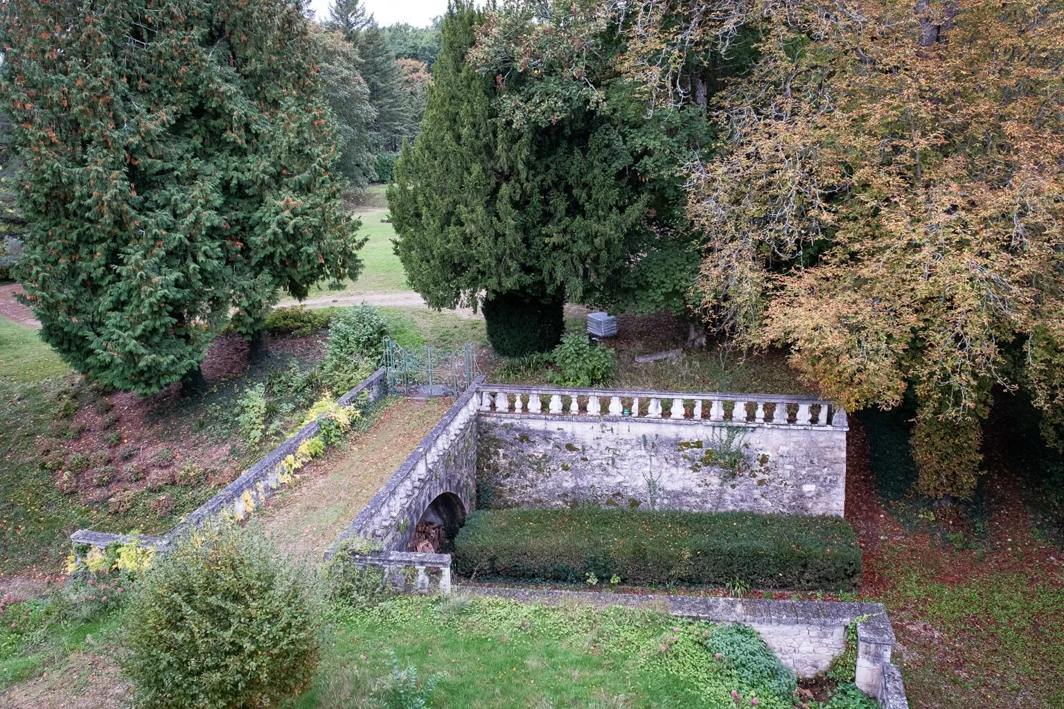 France Oct 19-51.JPG