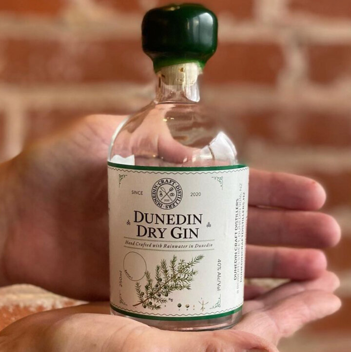 Dunedin Craft Distillers: Dunedin Dry Gin
