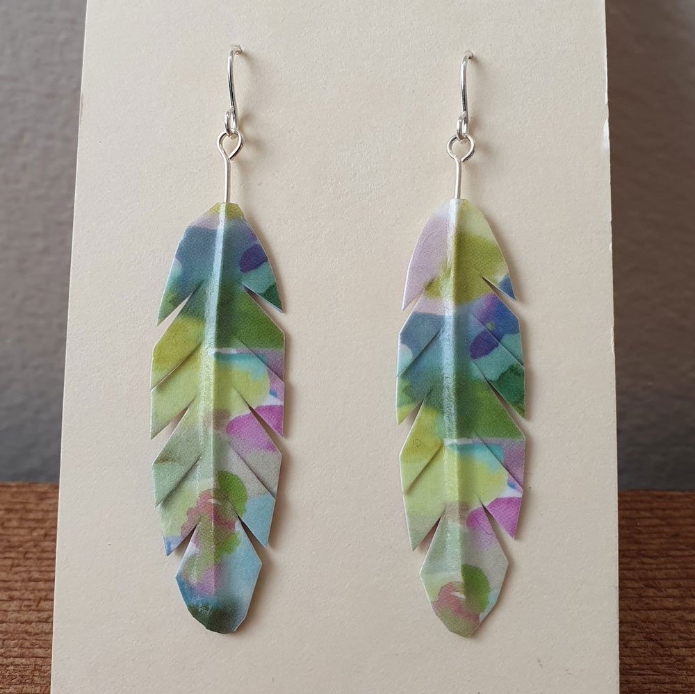 Nana's China Cabinet: Feather Style Earrings - Inky