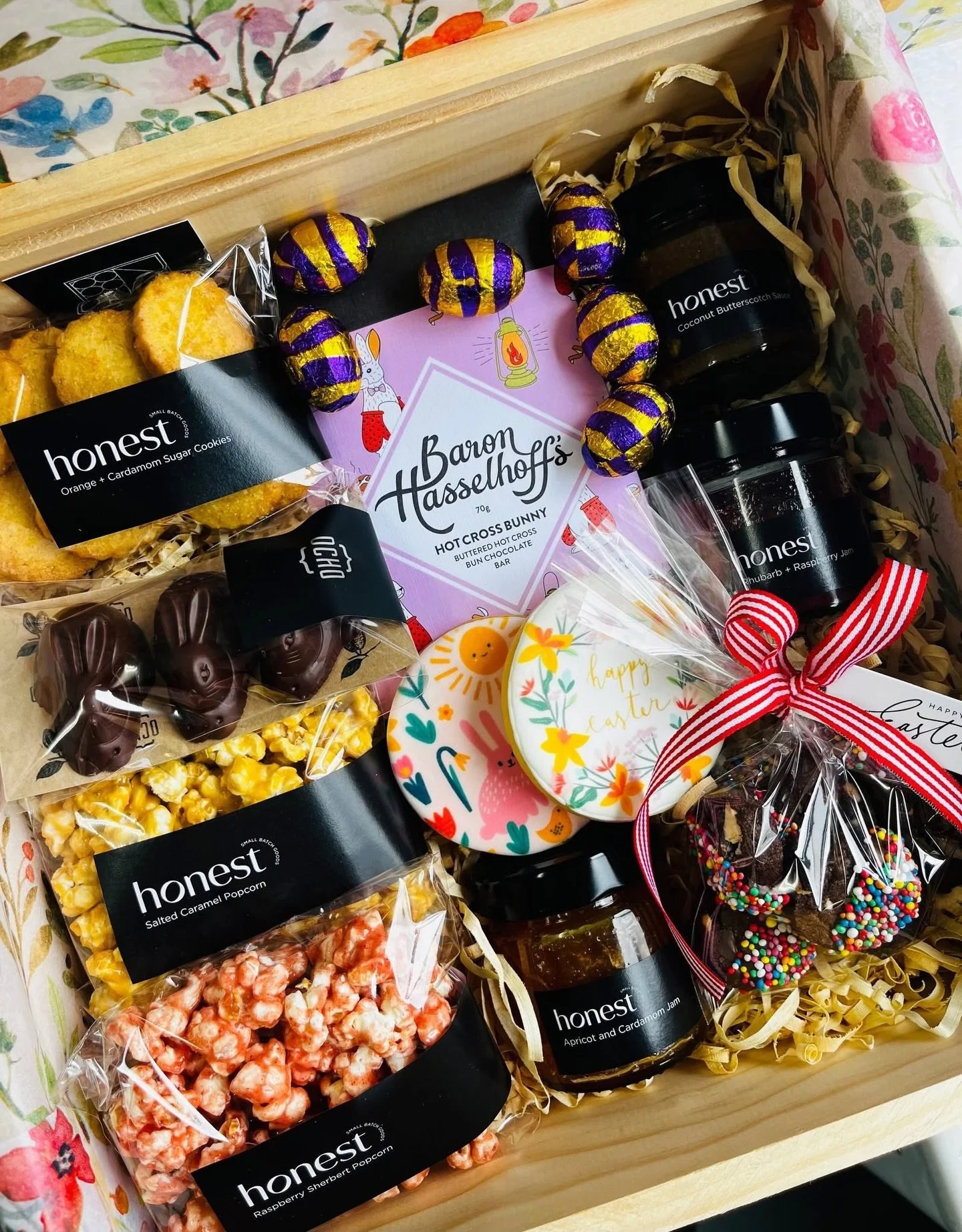 Have you met @giftsmith.nz ? Everything they do is spectacularly gorgeous, and they&rsquo;ve totally aced your Easter gifting this year.

They create really thoughtfully put together gift boxes, all made and packed onsite with a strong focus on quali