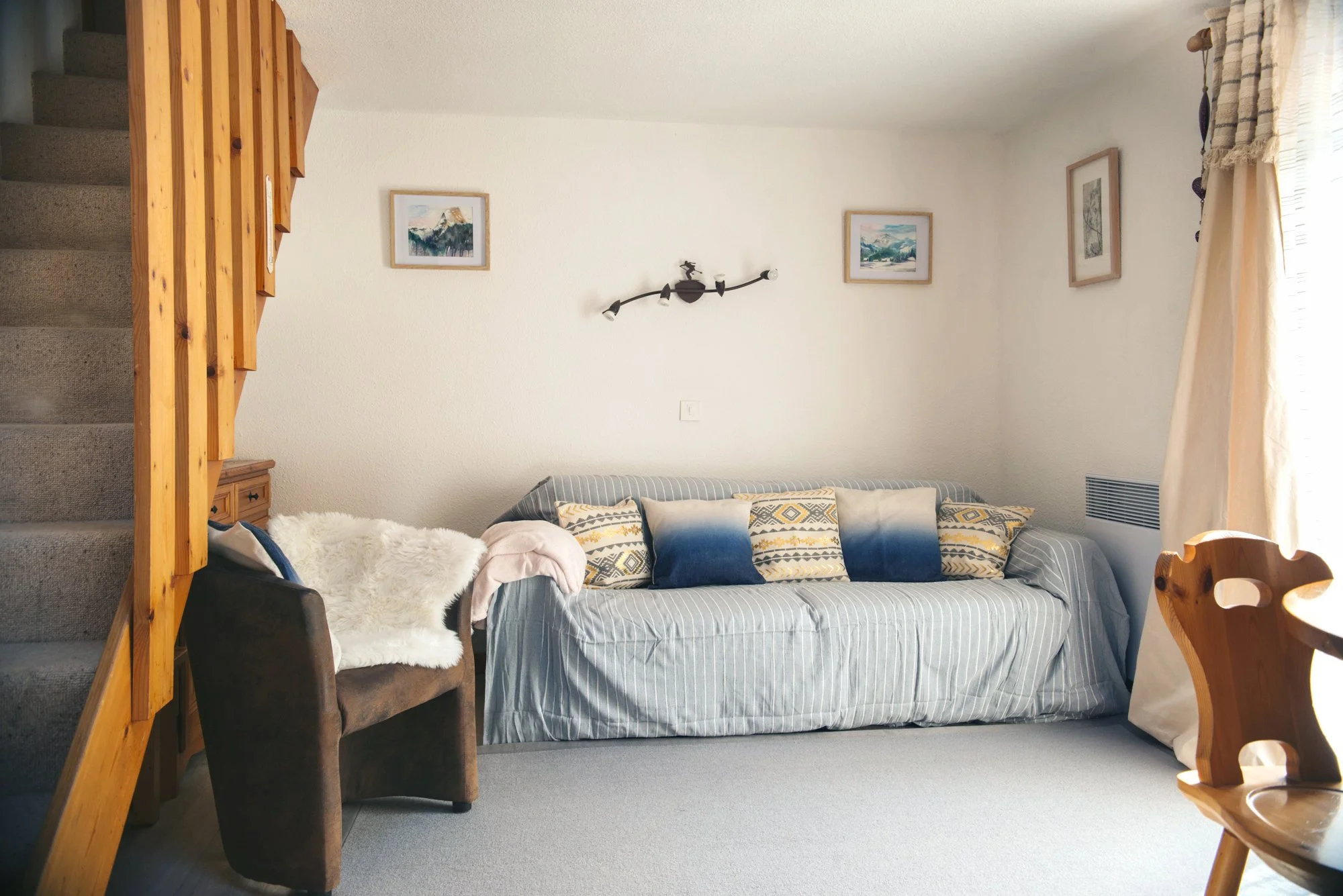 living room 2.jpg