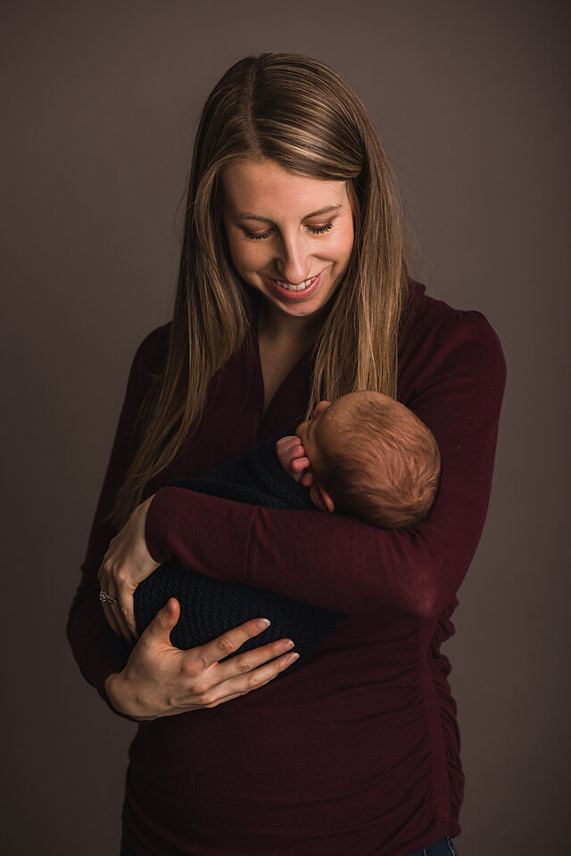 Holden Newborn Portrait-20_small.jpg