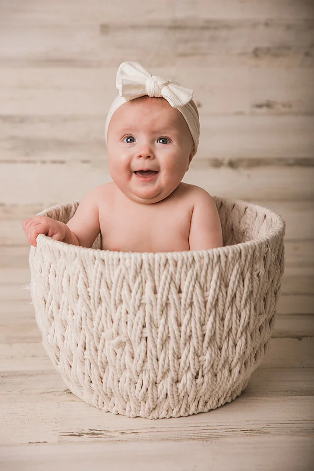Rosie 6 Month Portrait-20_small.jpg