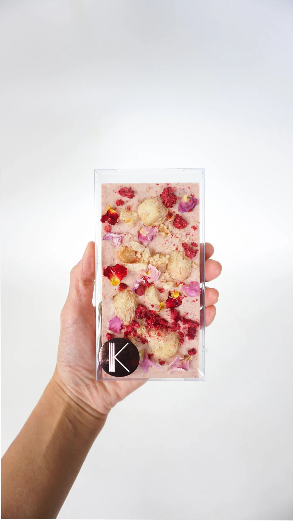 White Chocolate Bar With Freeze Dried Raspberry, Lychee And Rose