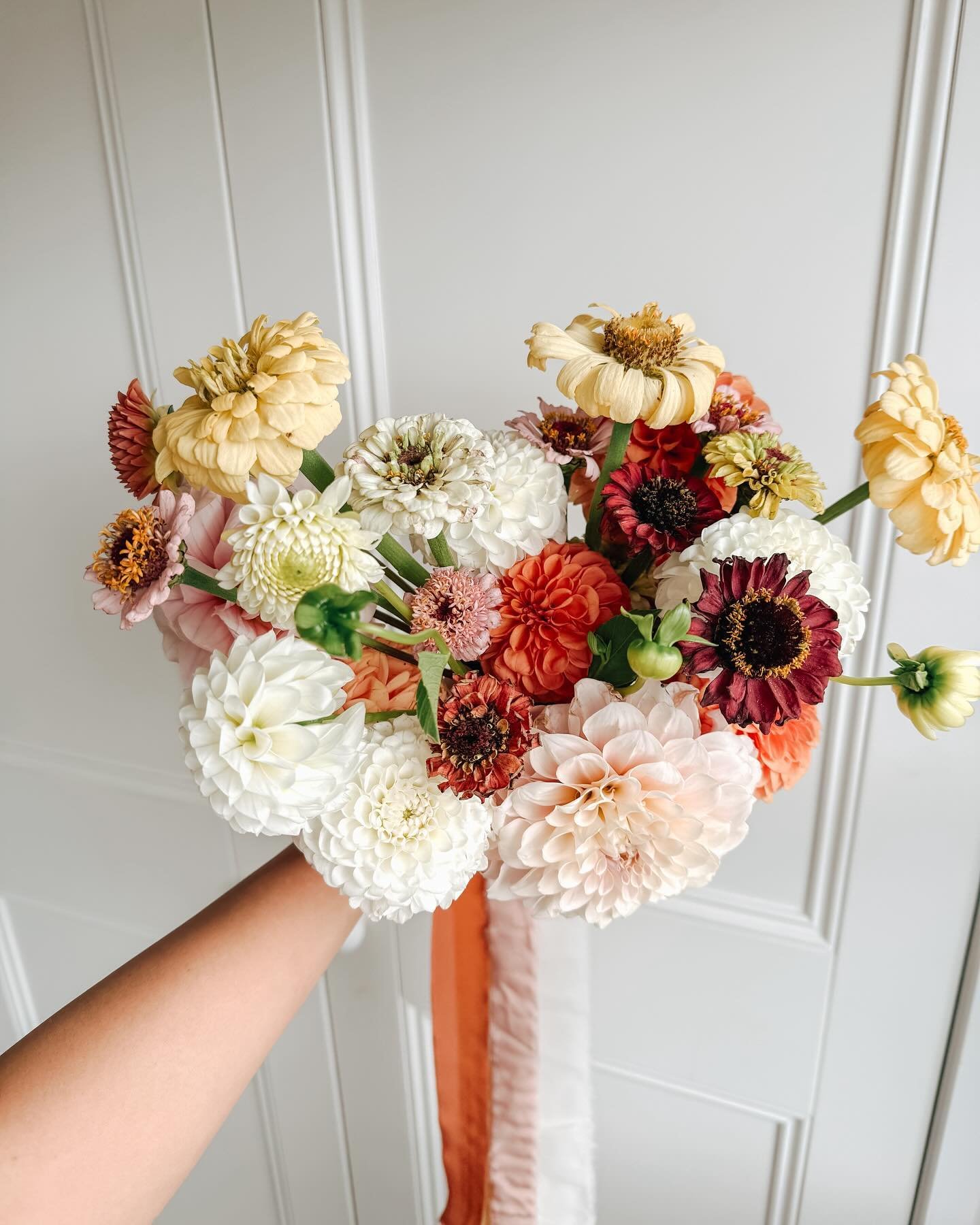 Really appreciate the last of these gorgeous summer beauties!🌼🌸

Only a couple of more weddings left for this season which I&rsquo;m super excited about! I&rsquo;ll be focus on booking for next season so if you&rsquo;re recently engaged and have qu