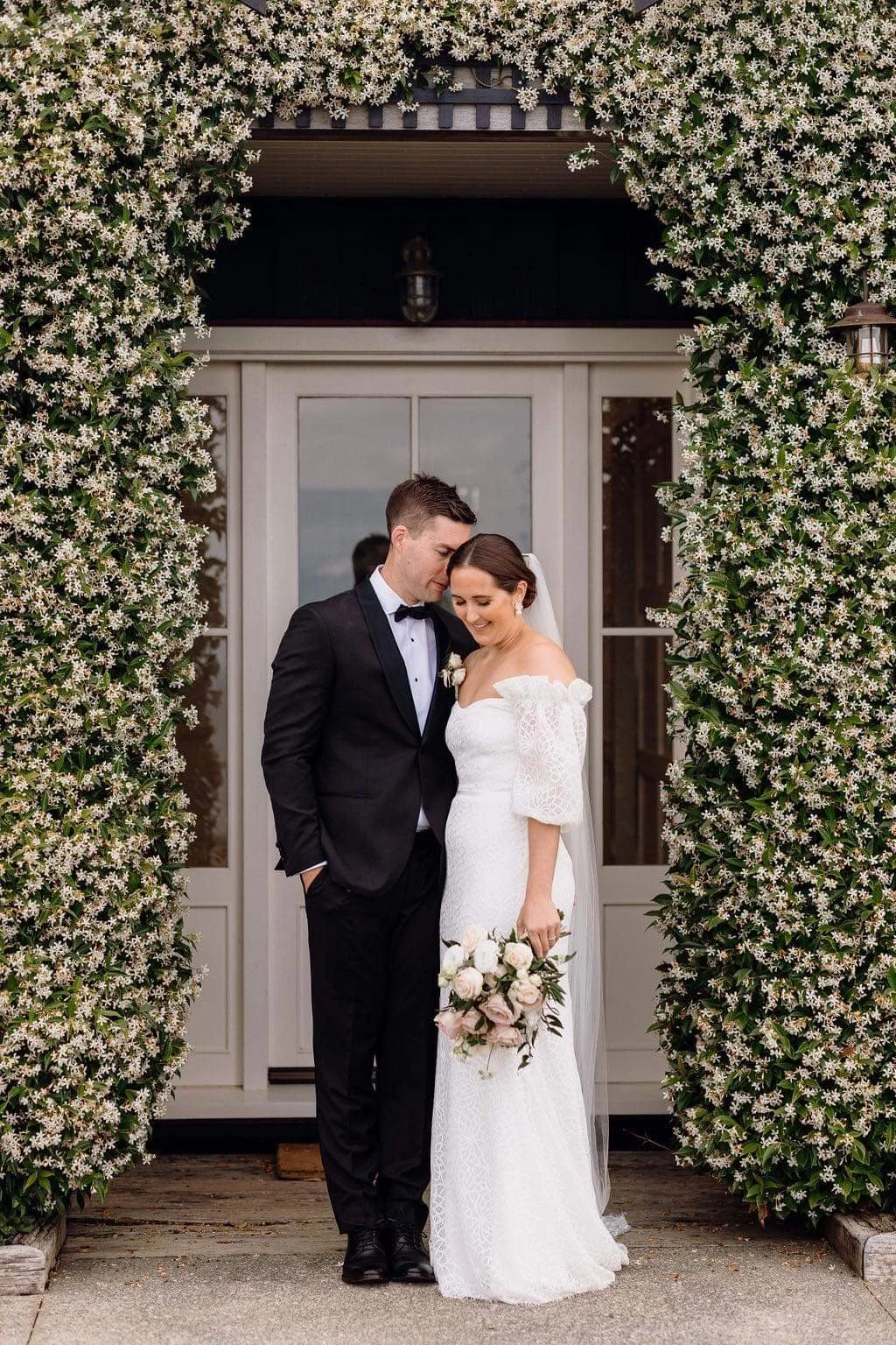 Romantic Couple Portraits at Mudbrick