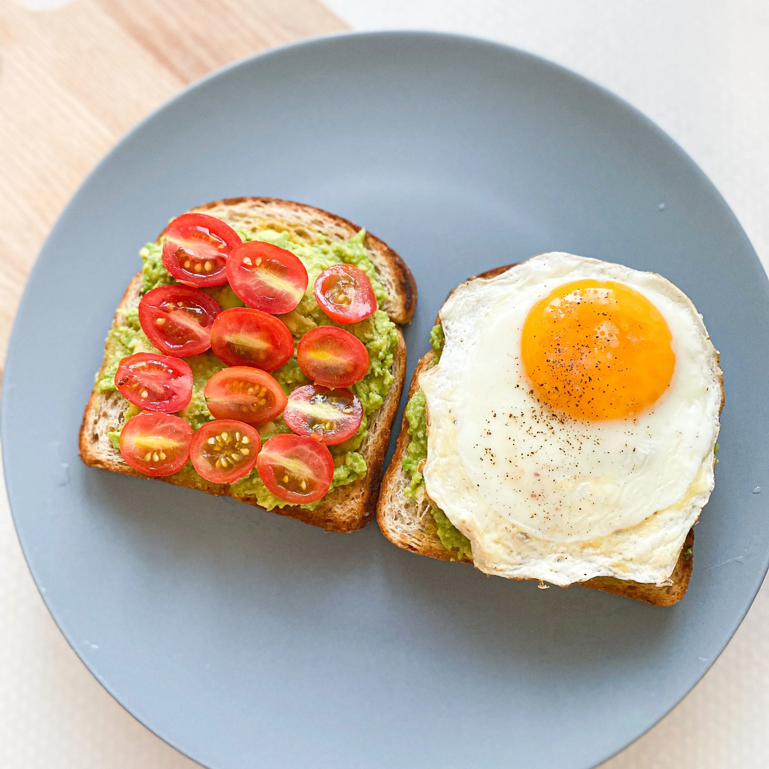 Eating breakfast won’t help you lose weight, but skipping it might not either