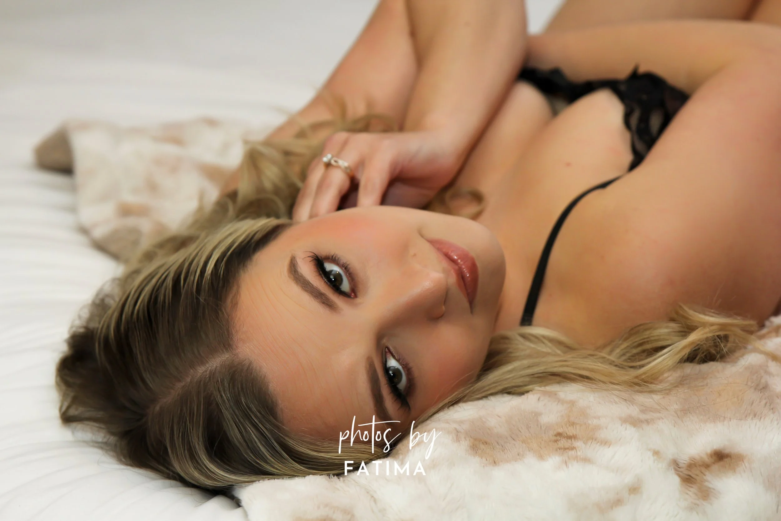 DelaneyWEB-CharlotteNC#1BestBoudoir,Glamour&Women’sPortraitPhotographer-PhotosbyFatima-2611.jpg