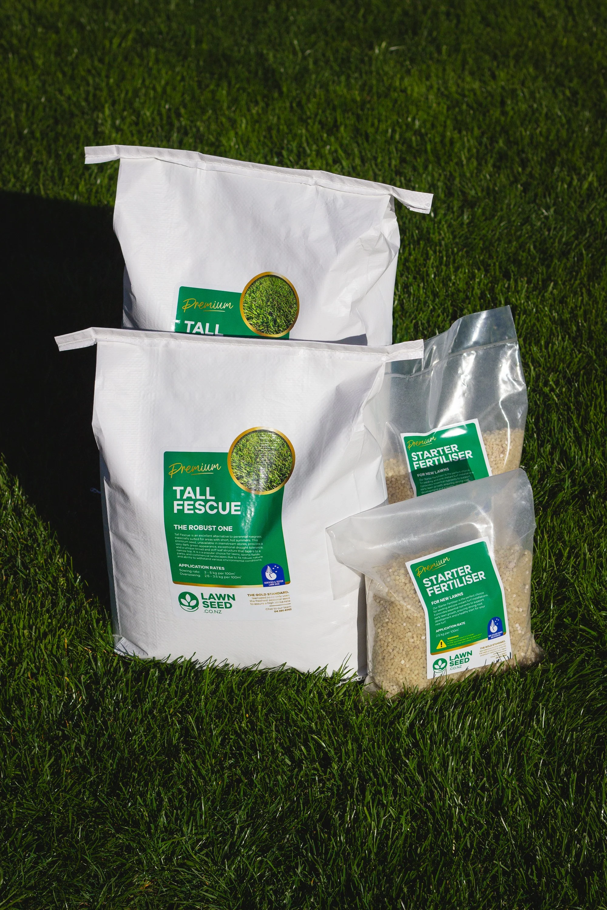 Lawn Seed Tall Fescue Bag 10kg Starter fertilsiser 5kg Bag.jpg