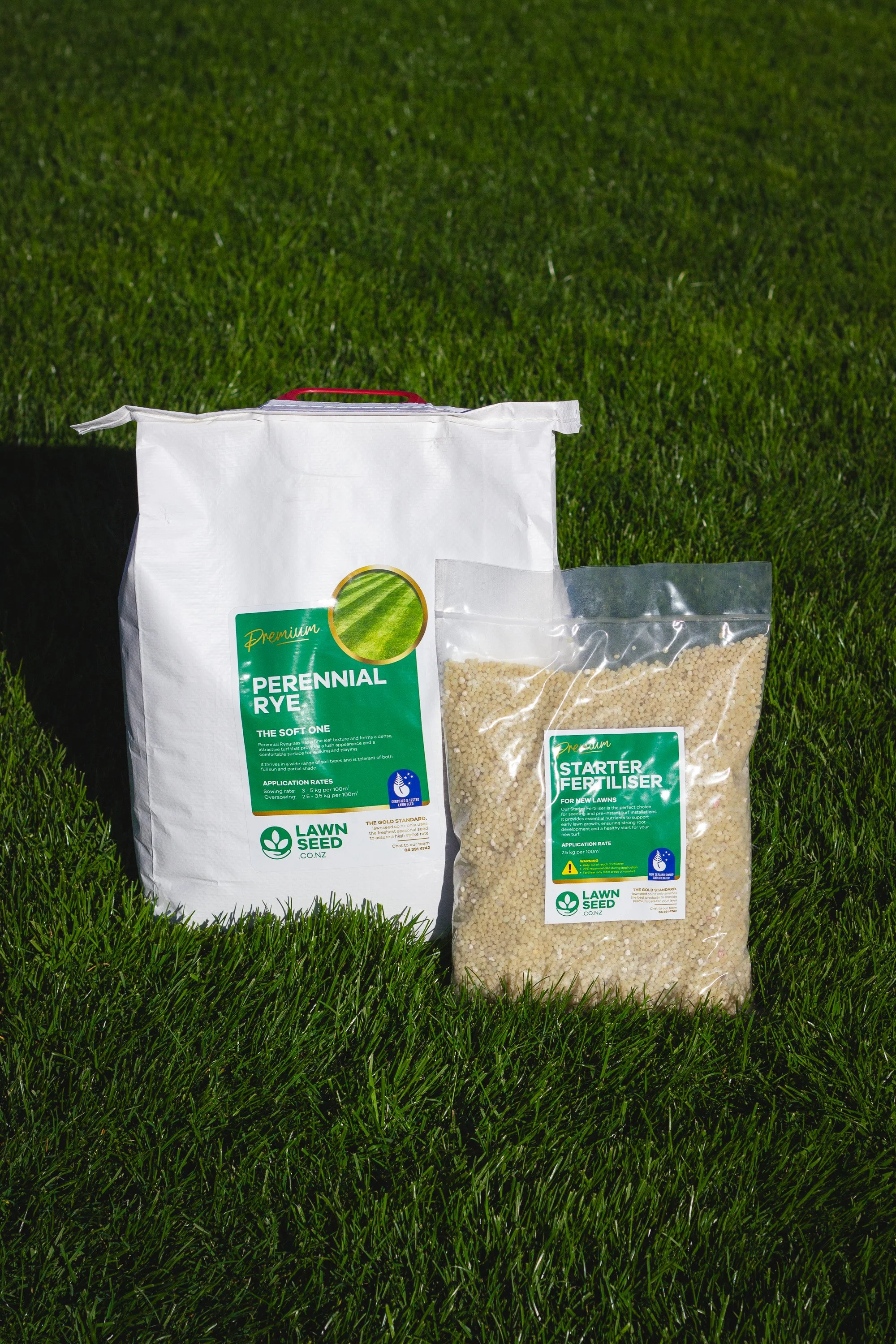 Lawnseed Perennial Rye 5kg Bag Sarter fertilsier 2.5kg Bagjpg.jpg
