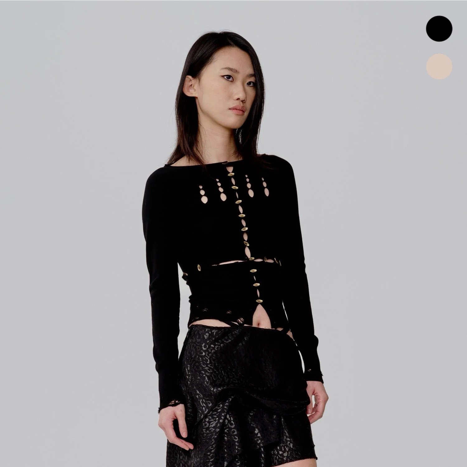 [AW26]Cut Out Button Knit Top