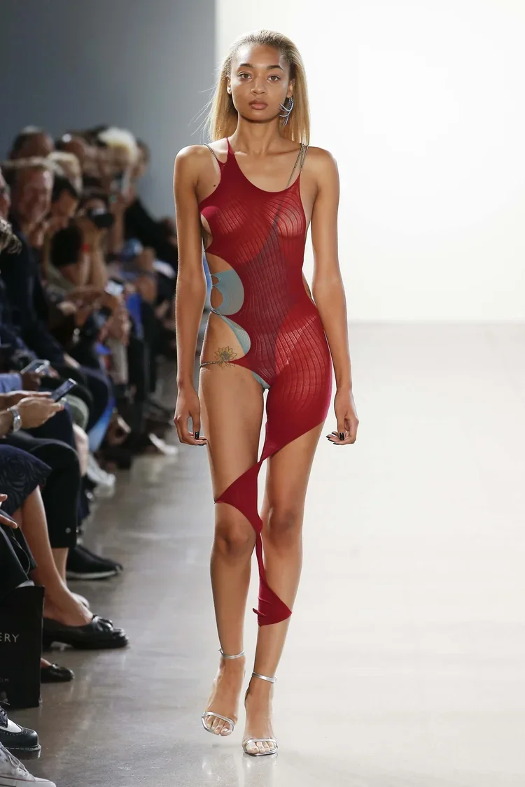 Look8.jpg.webp