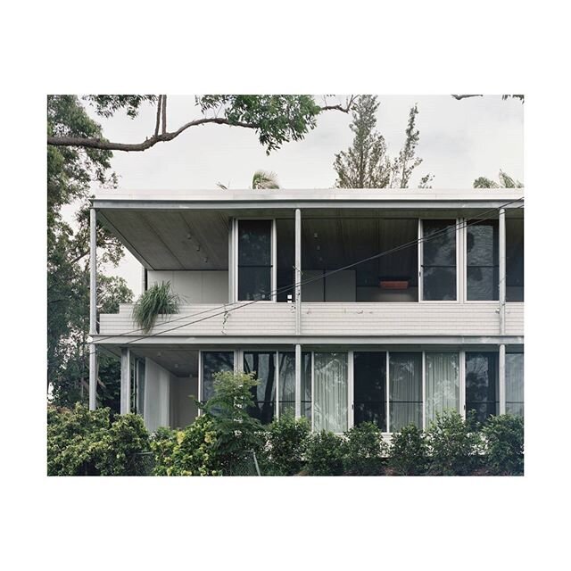 Couldrey House⠀
New house in Brisbane, Australia. ⠀
⠀
2020⠀
⠀
. . . . ⠀
⠀
This is a house I designed for a member of my family in the foothills of Mount Coot-tha (&ldquo;Honey Mountain&rdquo;) in Australia. I became fascinated with the beautiful topo