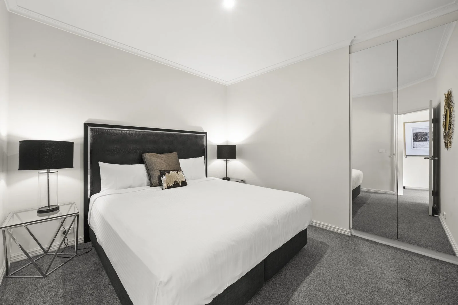 the-carrington-accommodation-hotel-shepparton-2-bedroom-apartment-indi-hotels-4.jpg