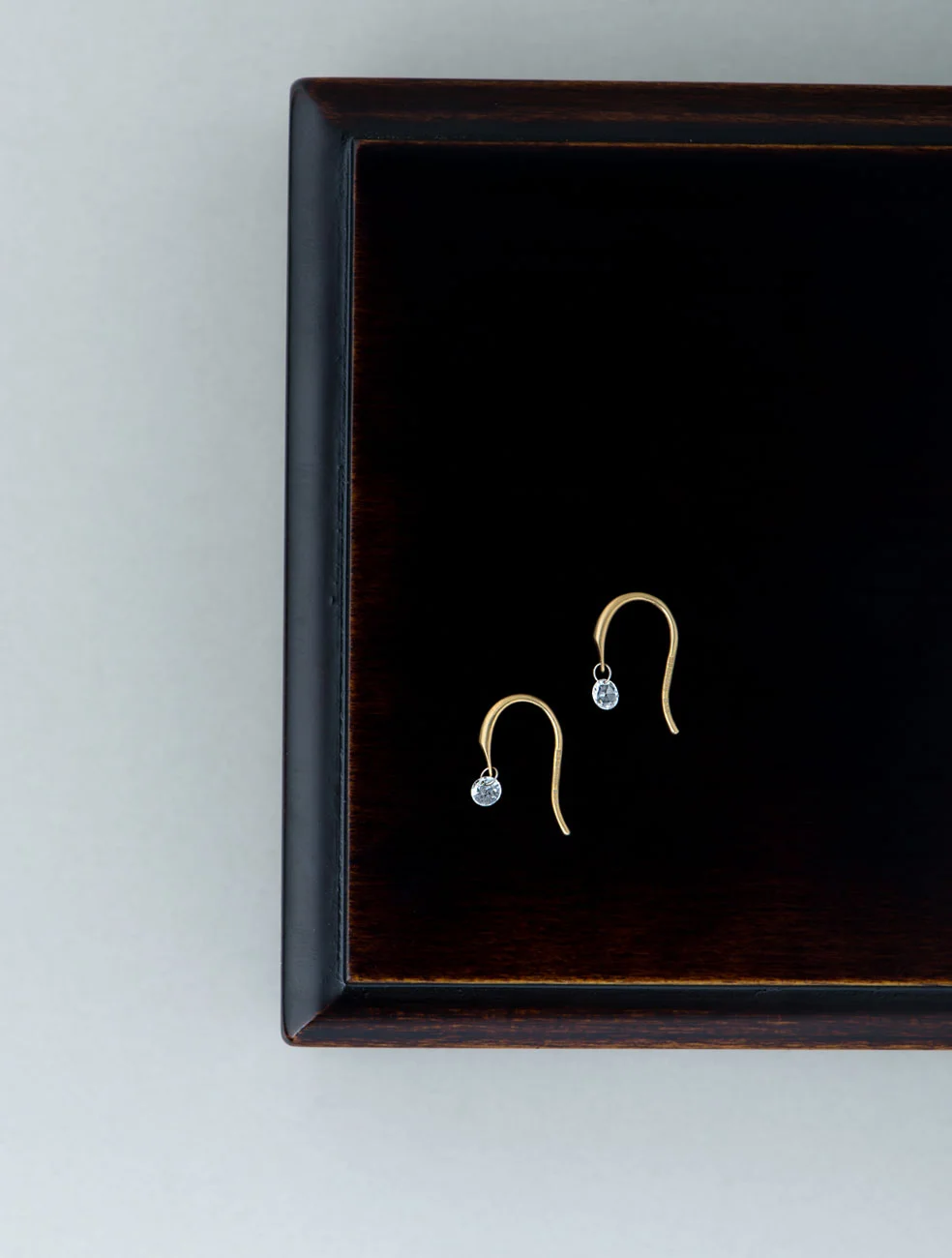Nude diamond hook pierce <rosecut> - ¥32,000~¥42,000