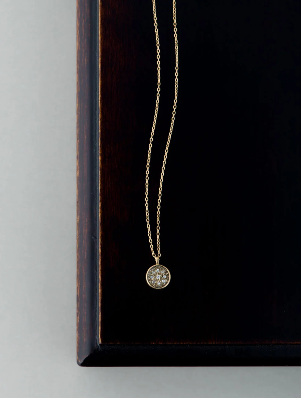 Pave round necklace - ¥61,000