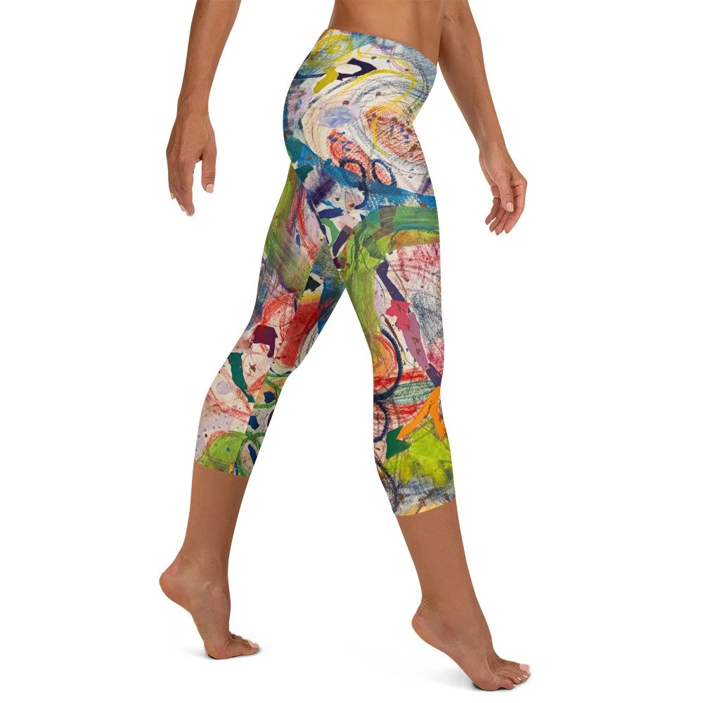 all-over-print-capri-leggings-white-right-6a0f71b8e09bb.jpg