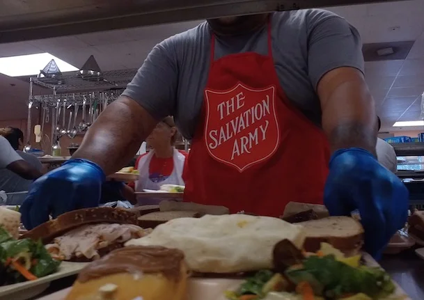 b-kitchen.jpg