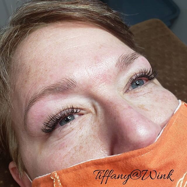 Classic Full Set #winkgrovecity #classiclashes #614lashes #columbusspa #facialspa #columbuseyelashextensions #tjresthetics